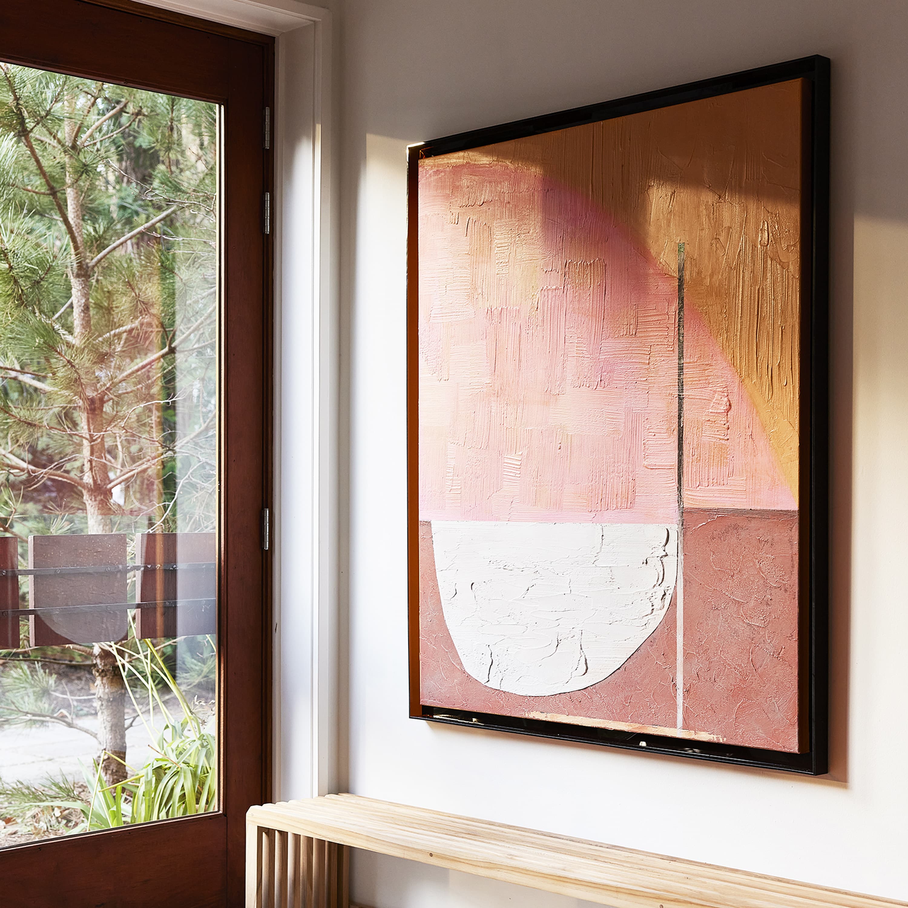 Roseate Hues Taulu 107x127