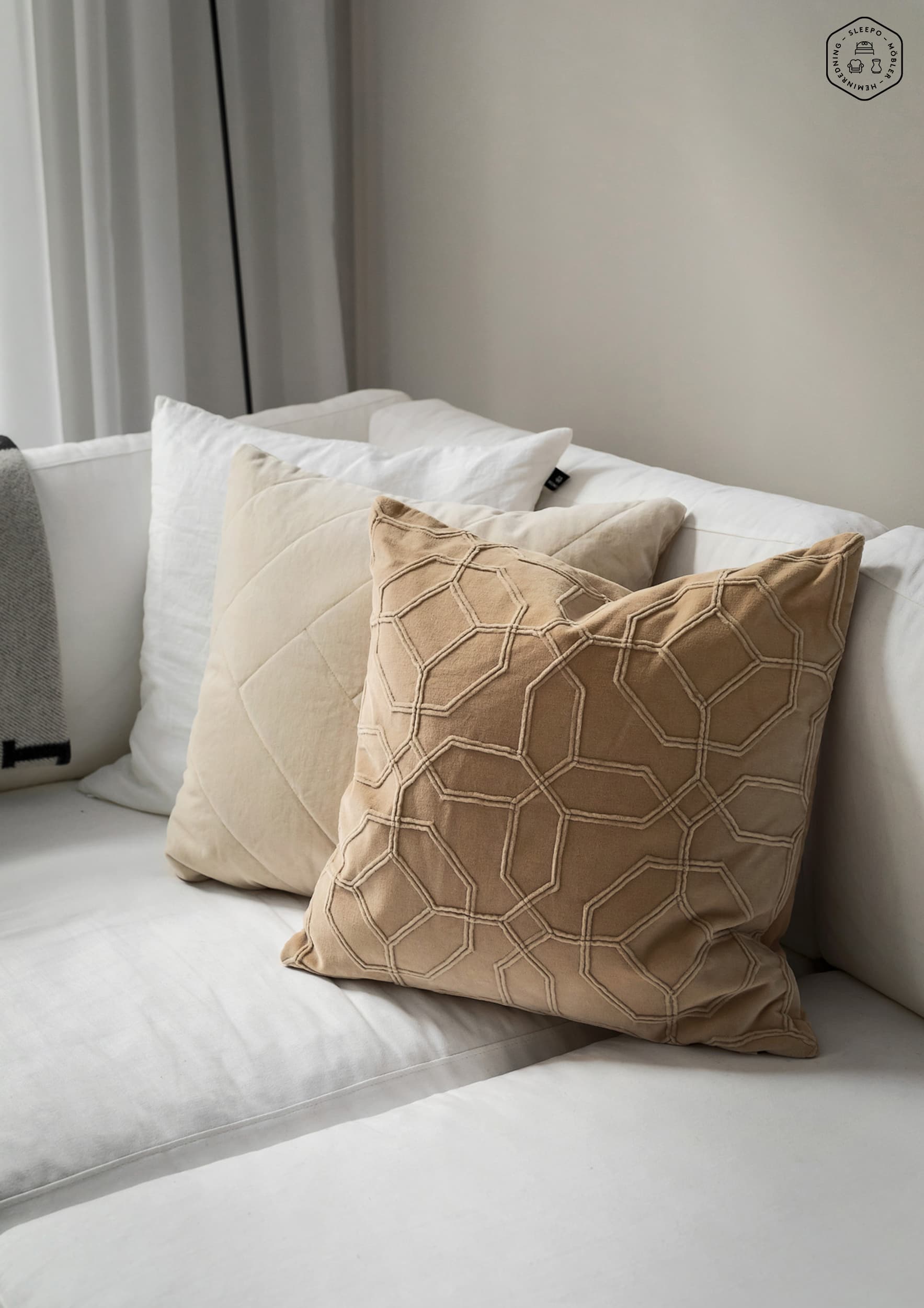 Nandi Tyynynpäällinen Sametti Beige 50x50