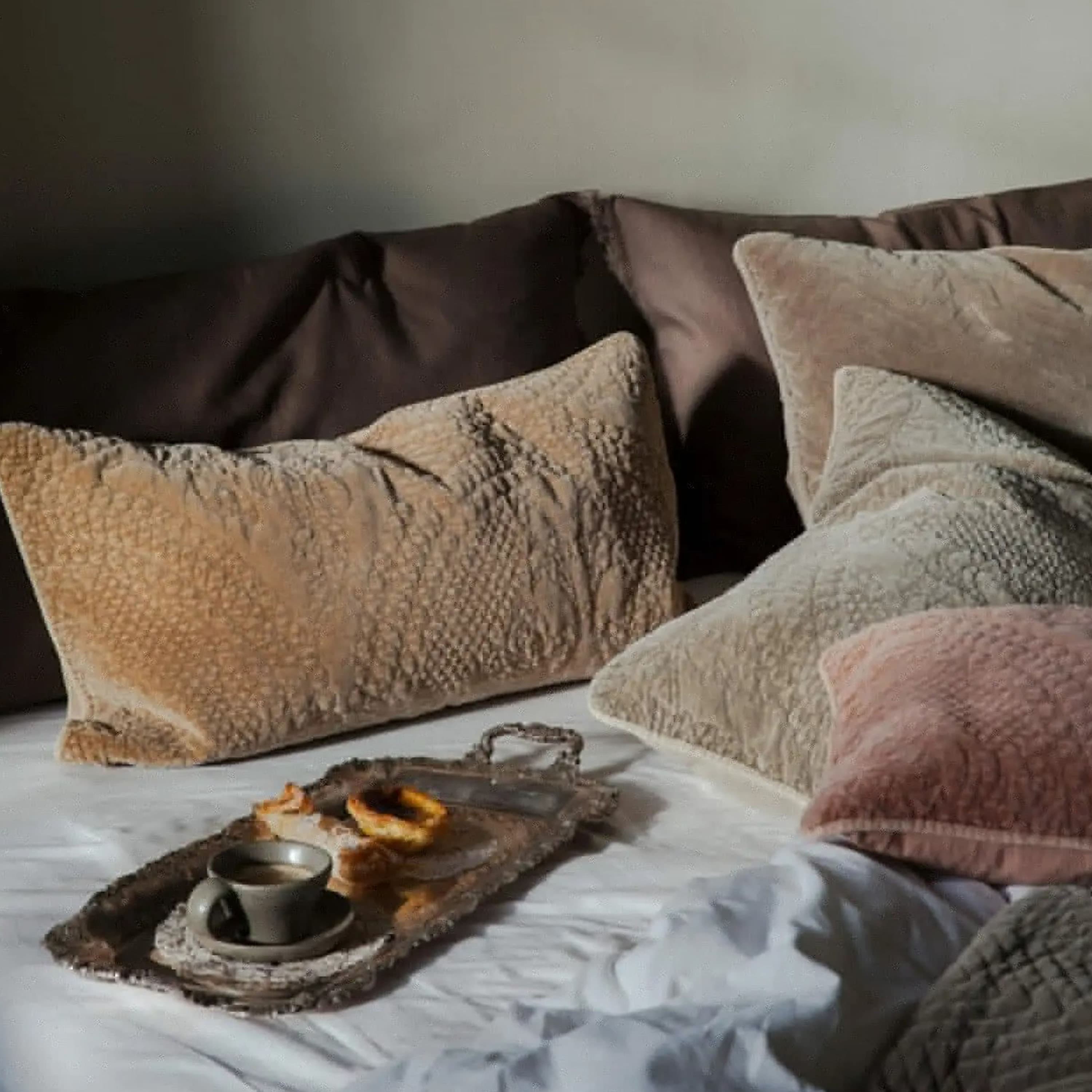Sara Tyynynpäällinen Taupe 40x70
