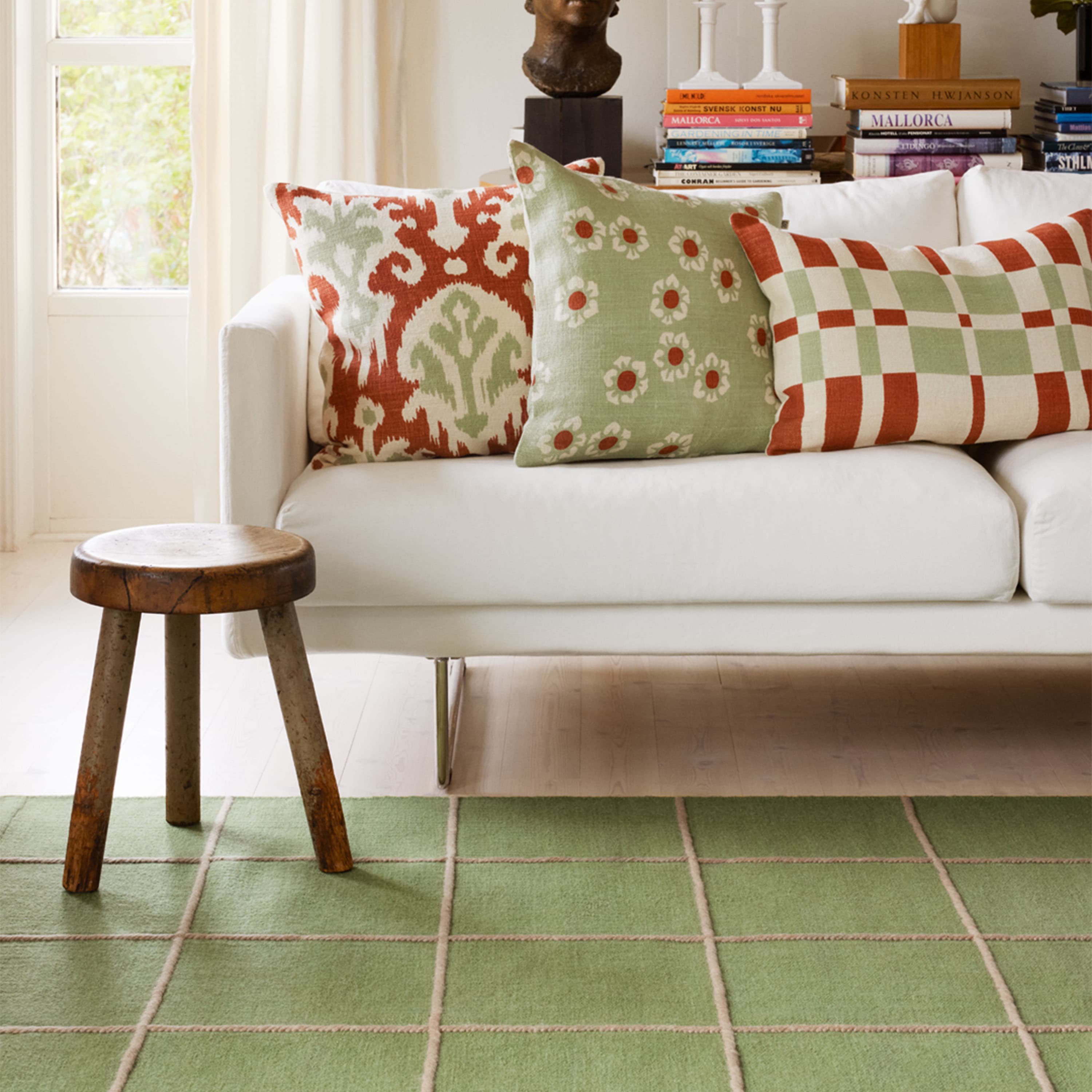 Avi Putevar Lin Apricot Orange/Aqua 50x50