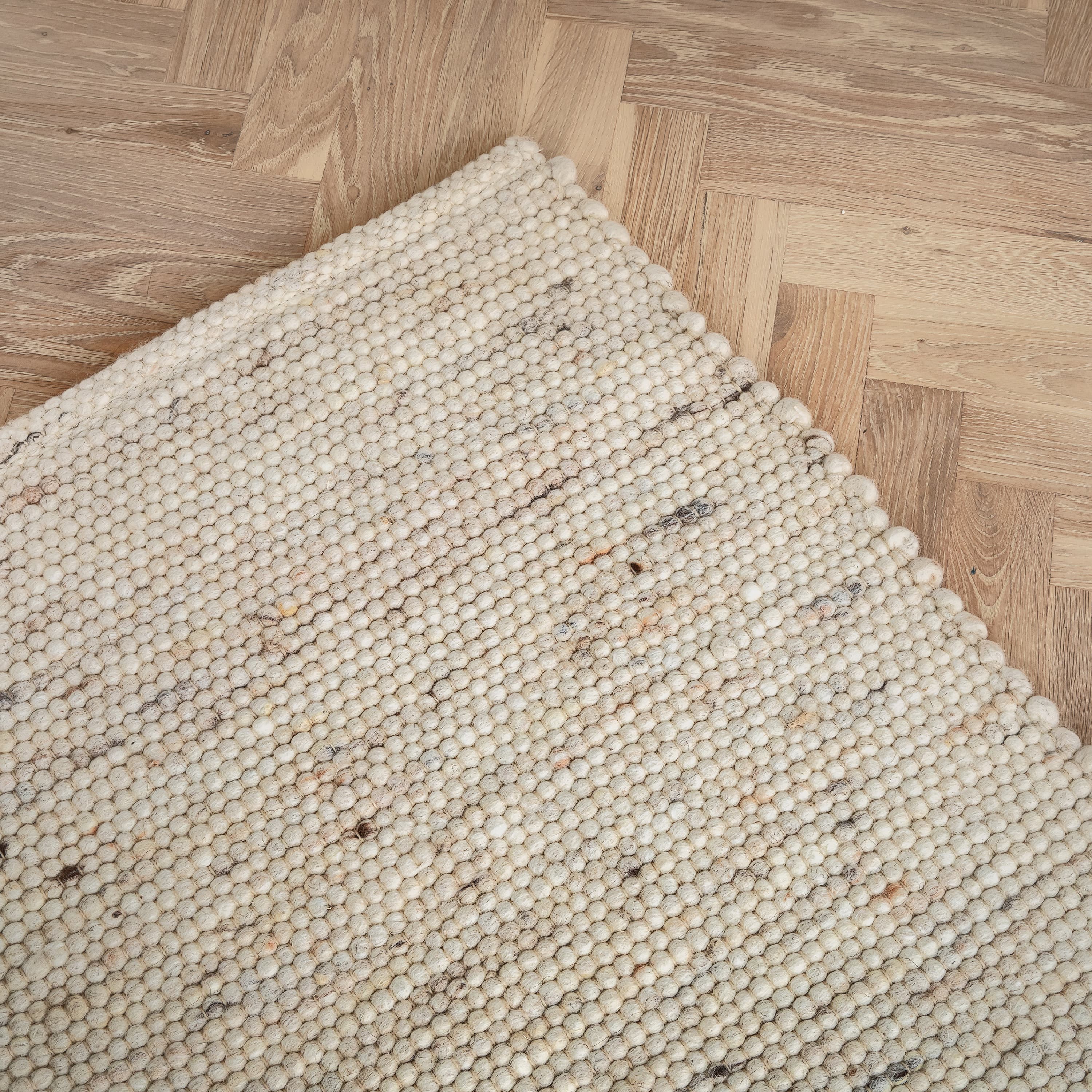 Milos Villamatto Beige 200 x 300
