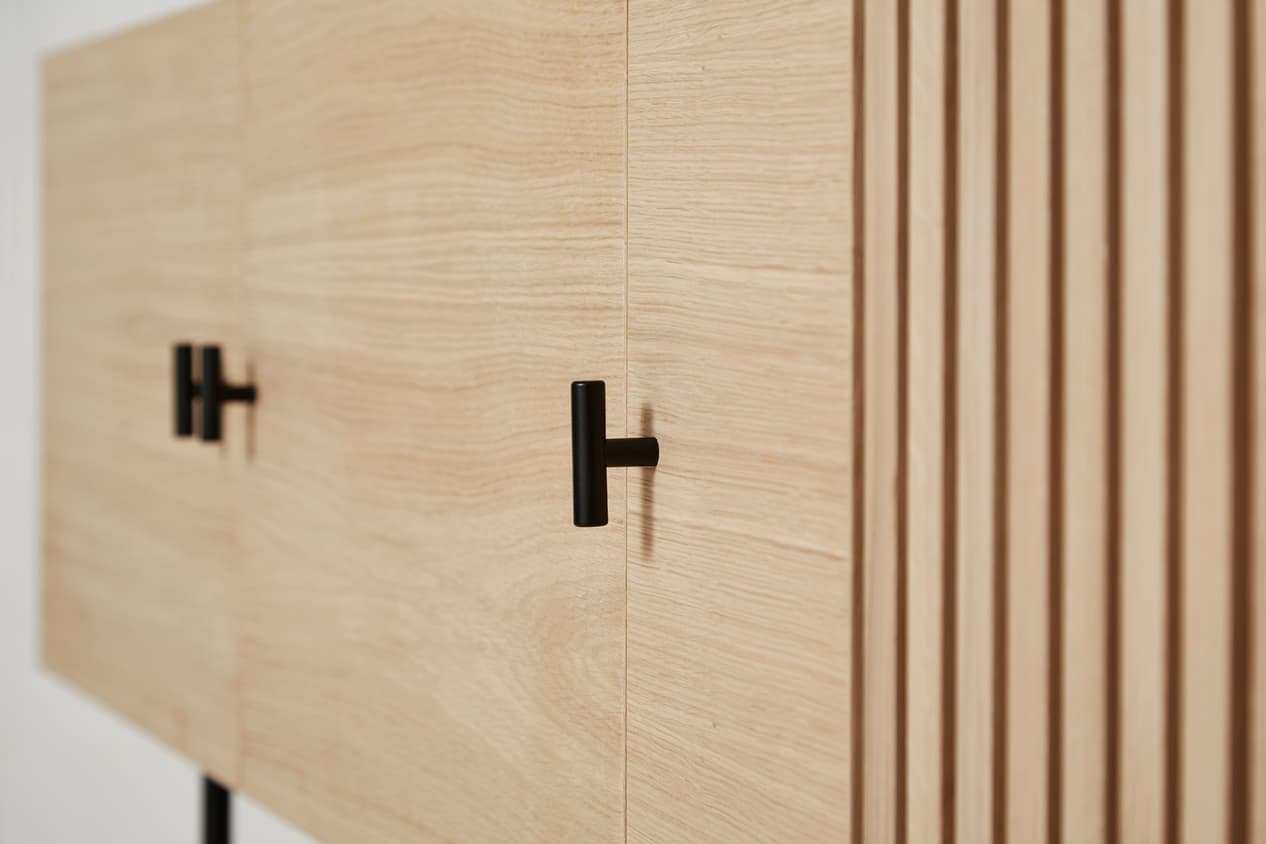Array senkki white oak/black 120 cm
