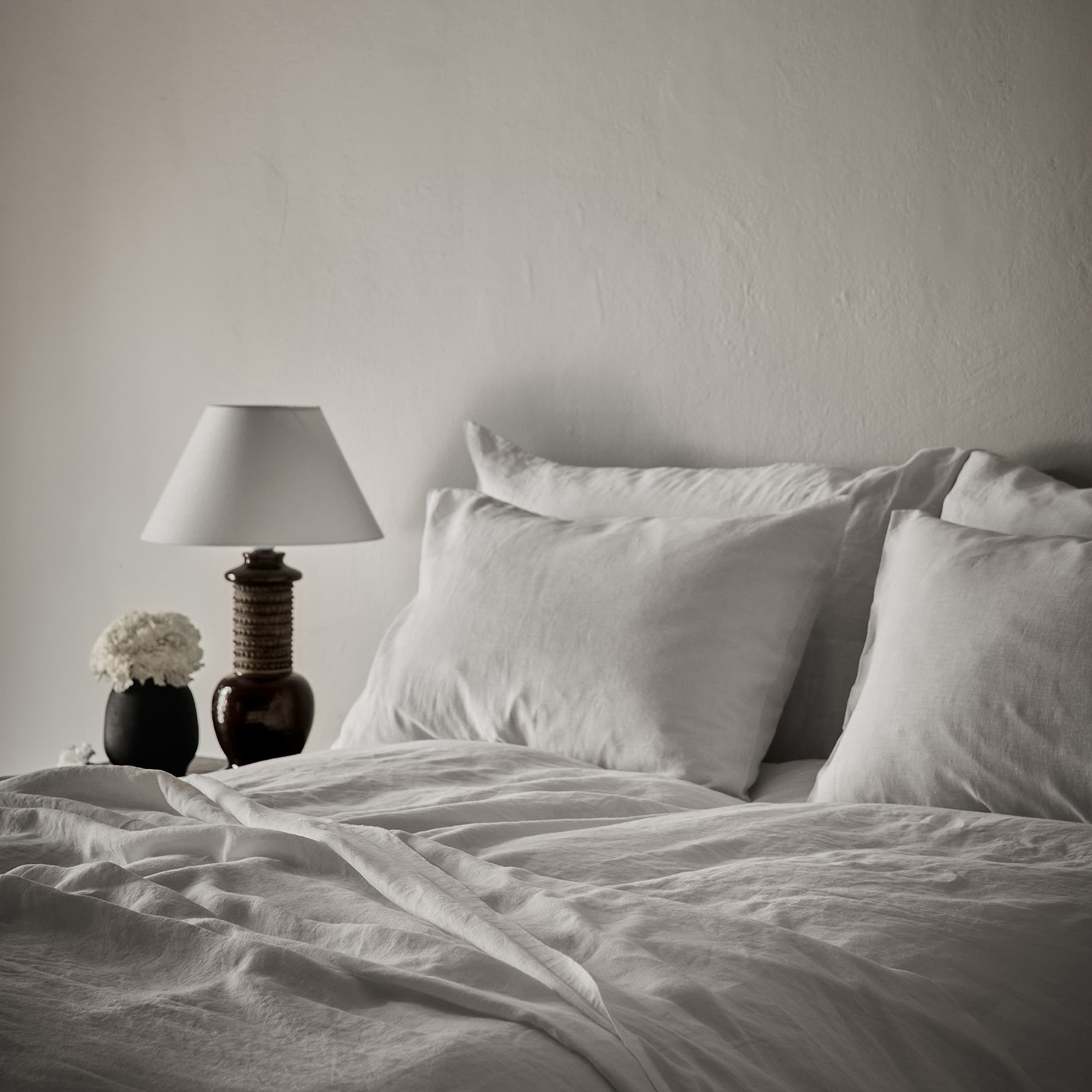 Tyynyliina pellava bleached white 60x90