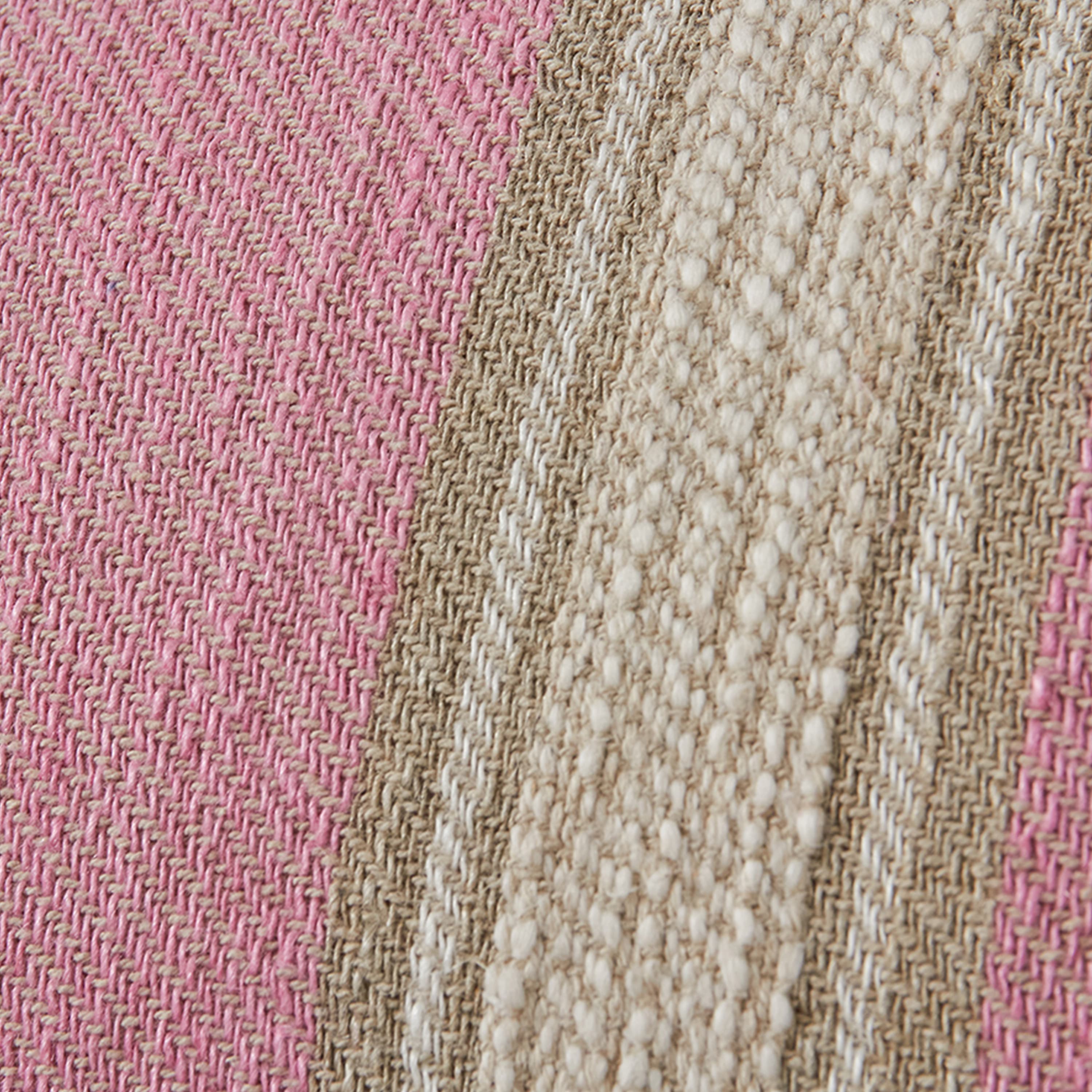 Woven Koristetyyny Striped Blush 60x40
