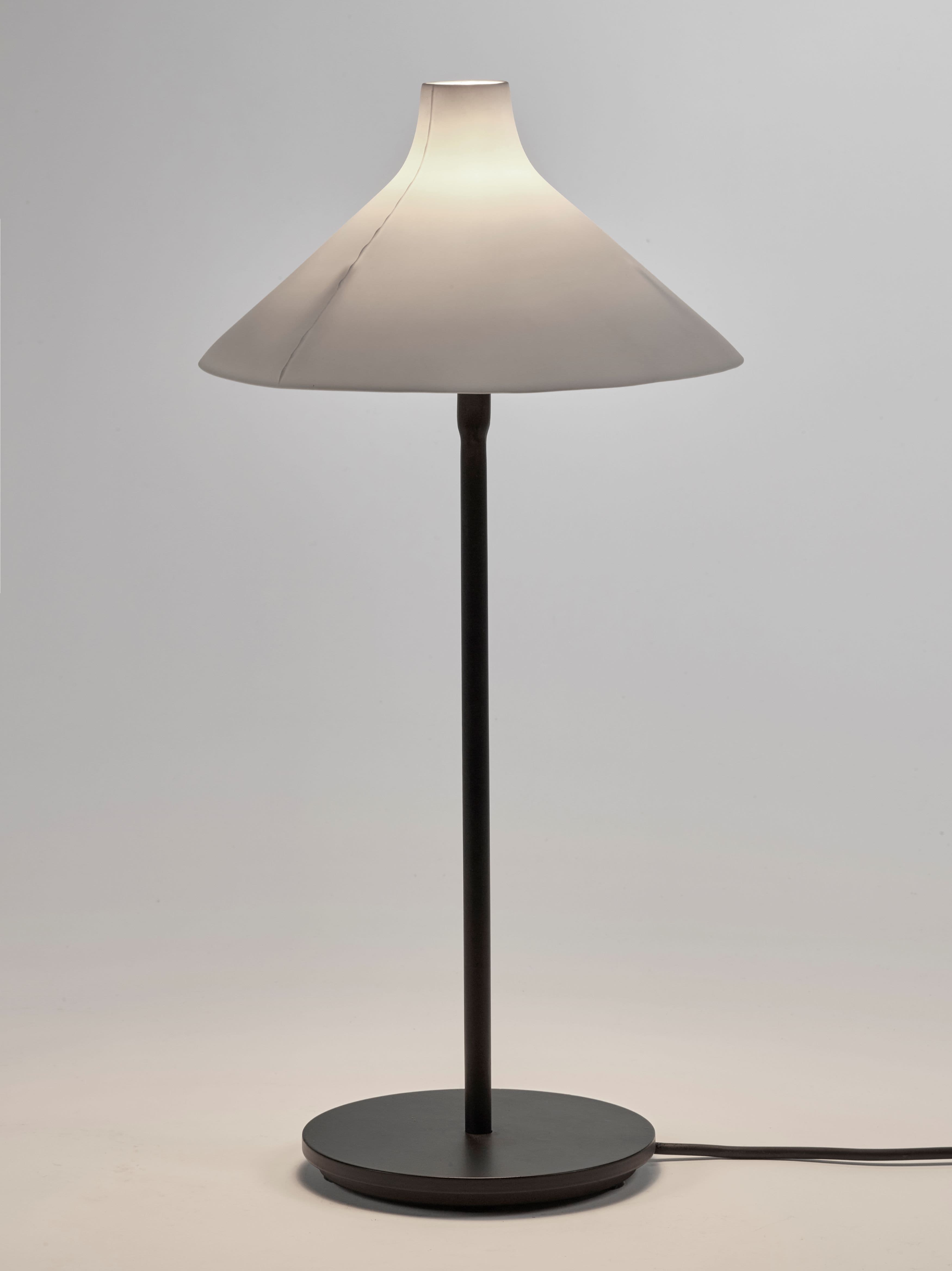 Seam Pöytävalaisin White S 51cm