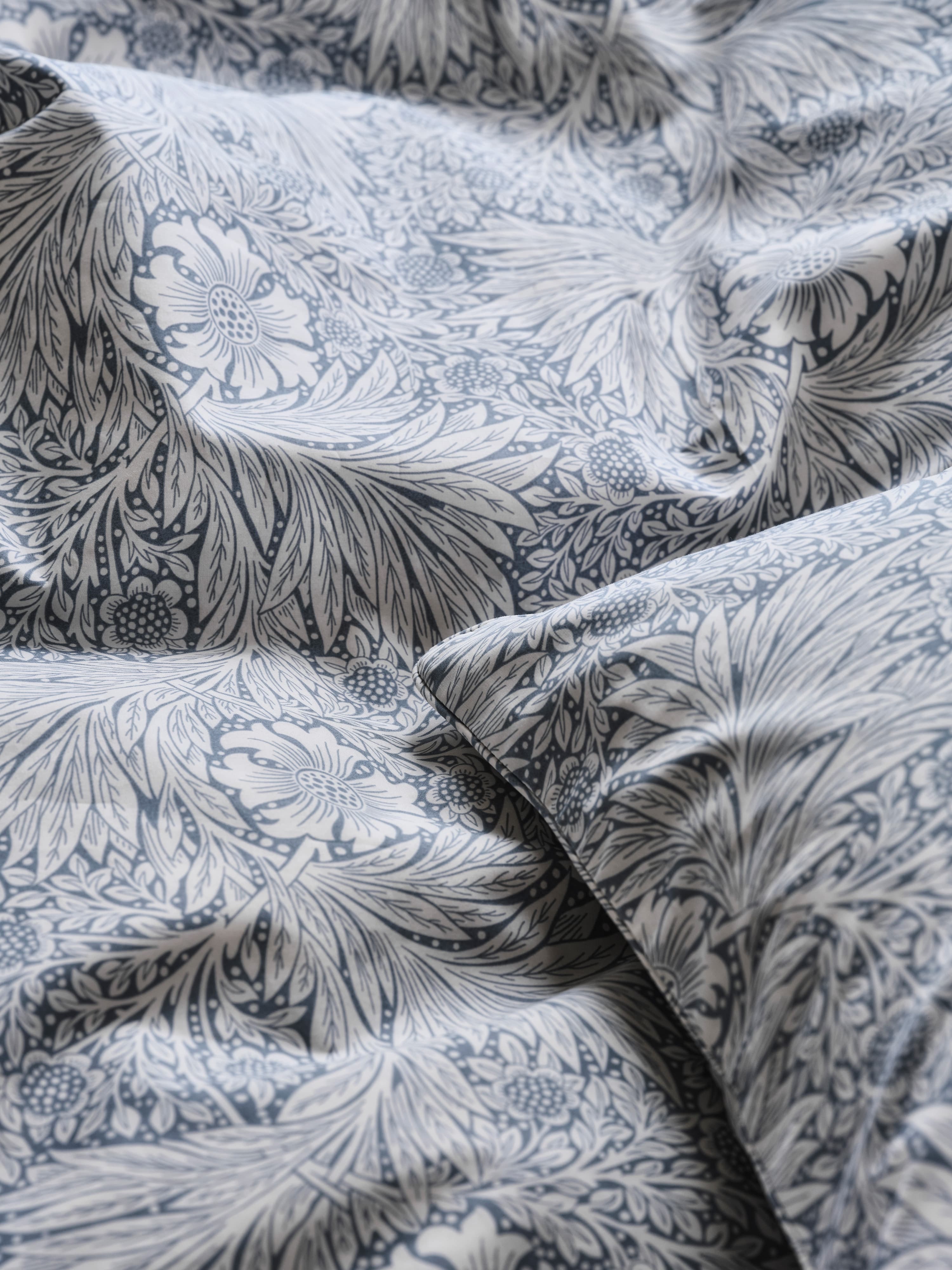 Marigold Tyynyliina Blue/Ivory 50x90