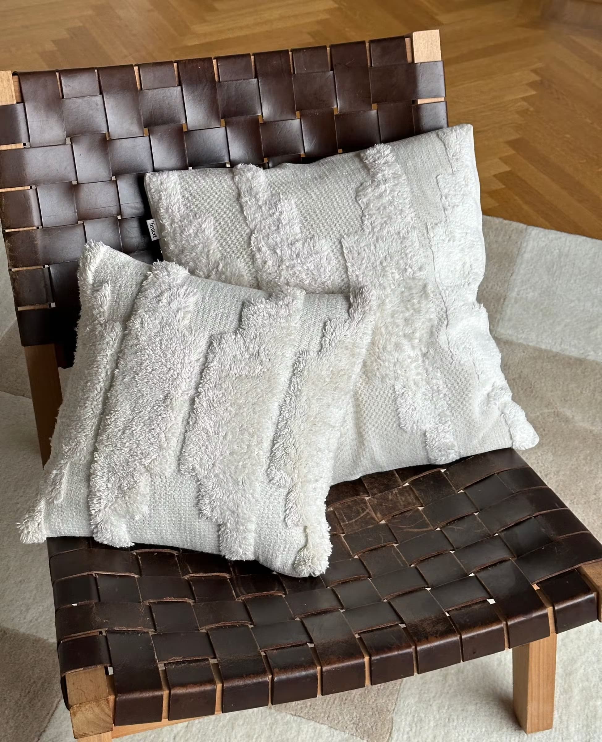 Keller 
Koristetyyny Offwhite 40x40