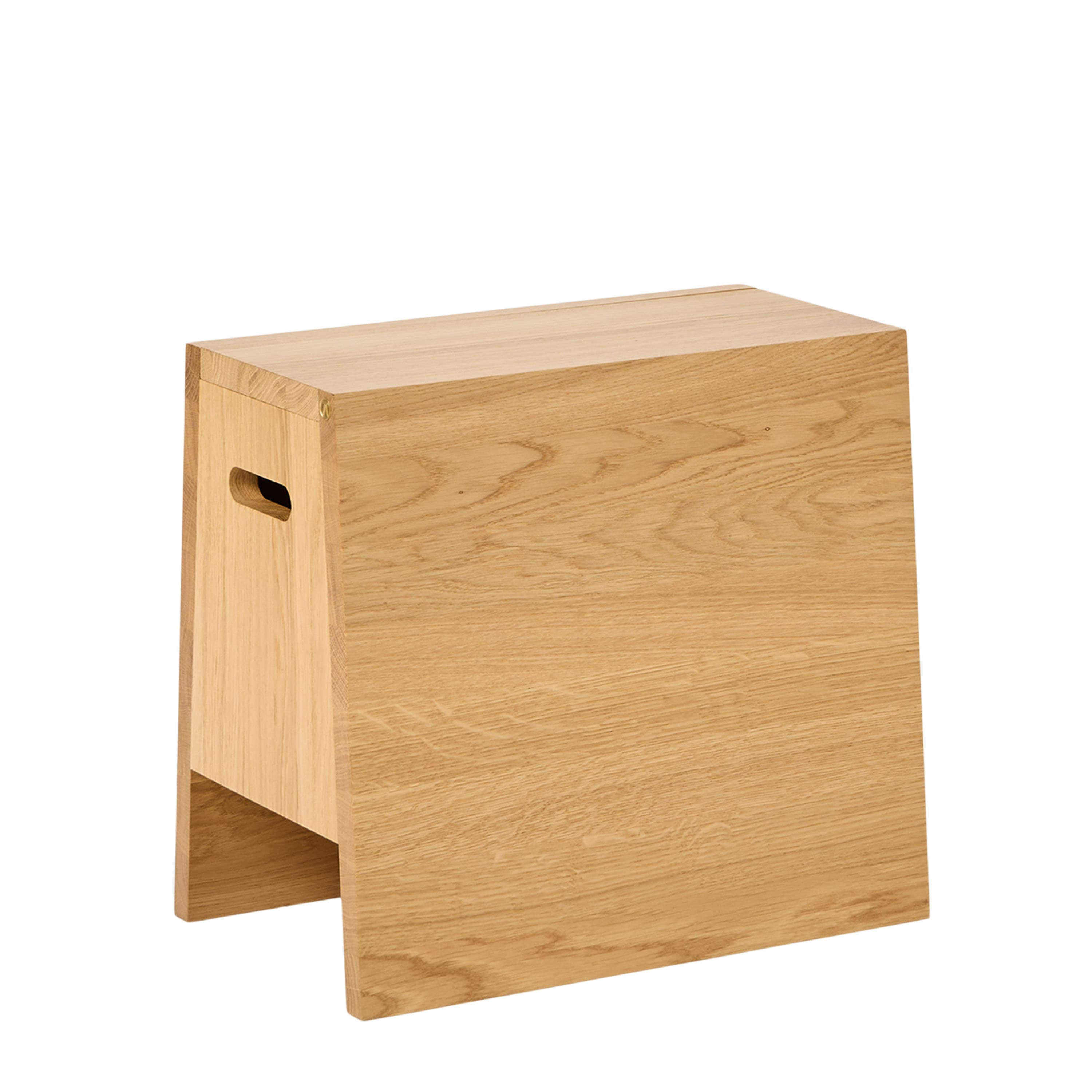 Plinth Jakkara Oak