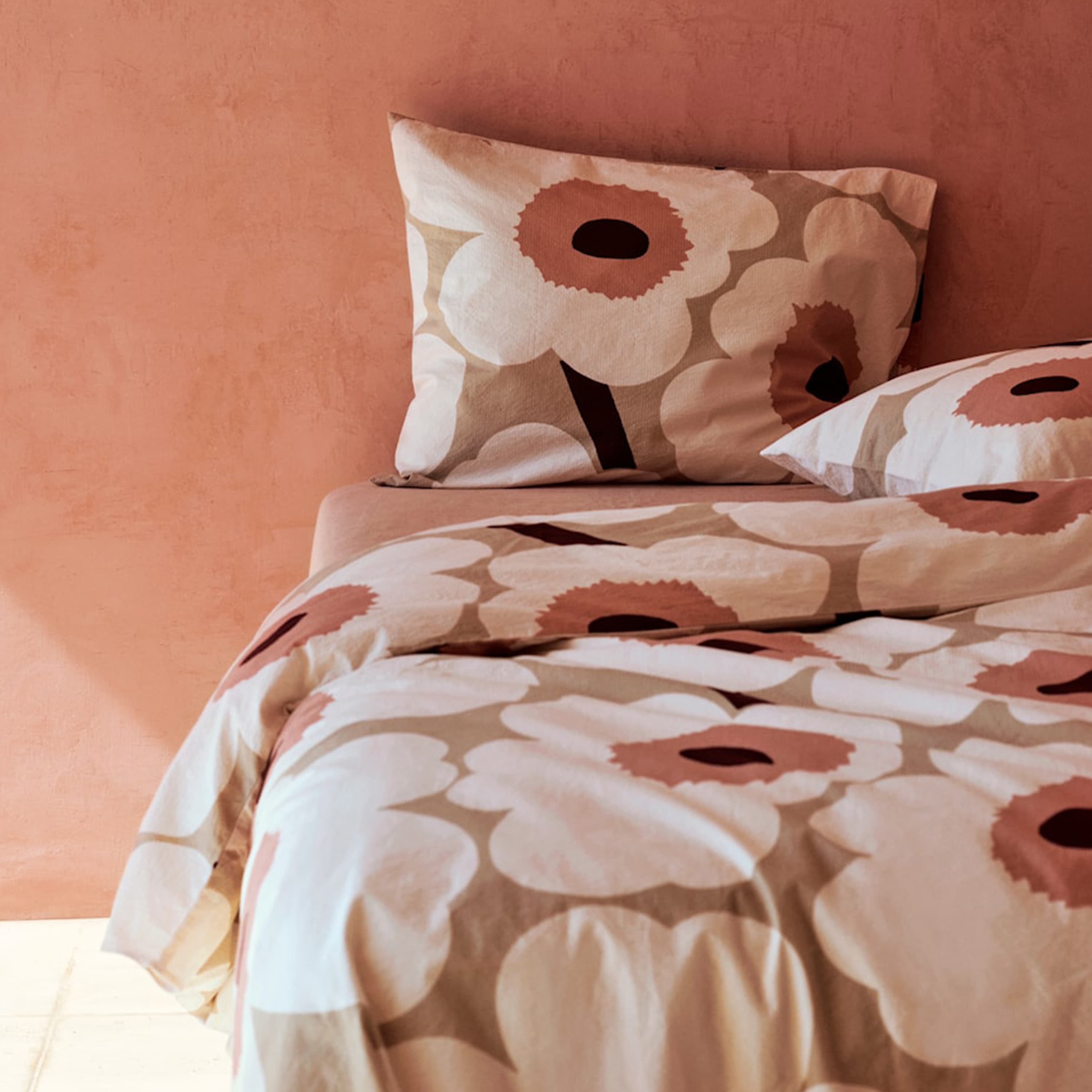 Unikko pussilakana kreppi beige/rose double