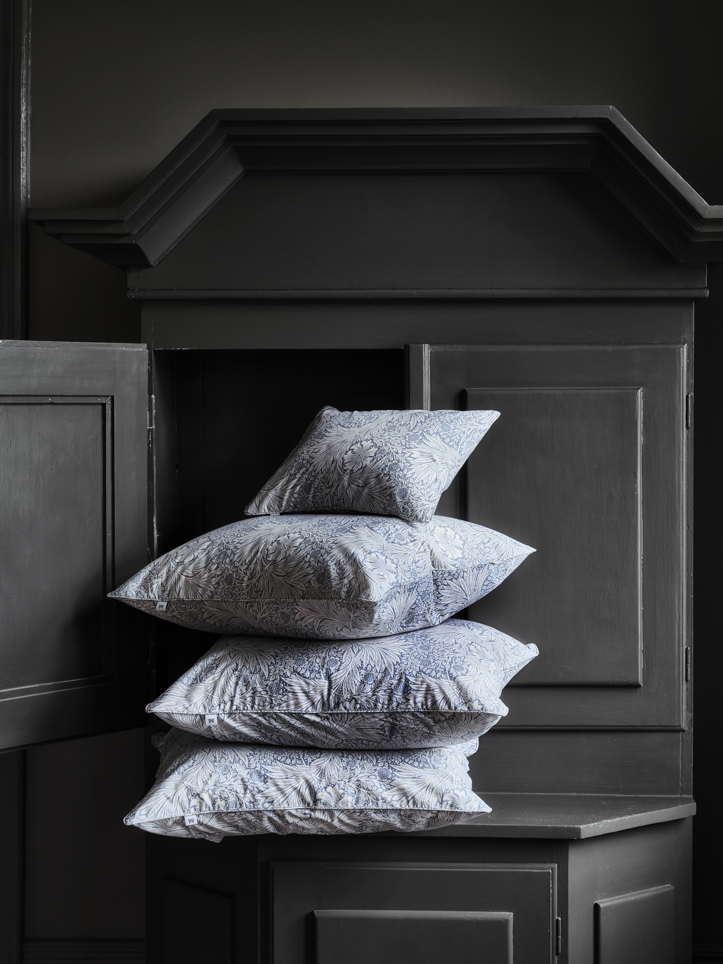 Marigold Tyynyliina Blue/Ivory 50x90