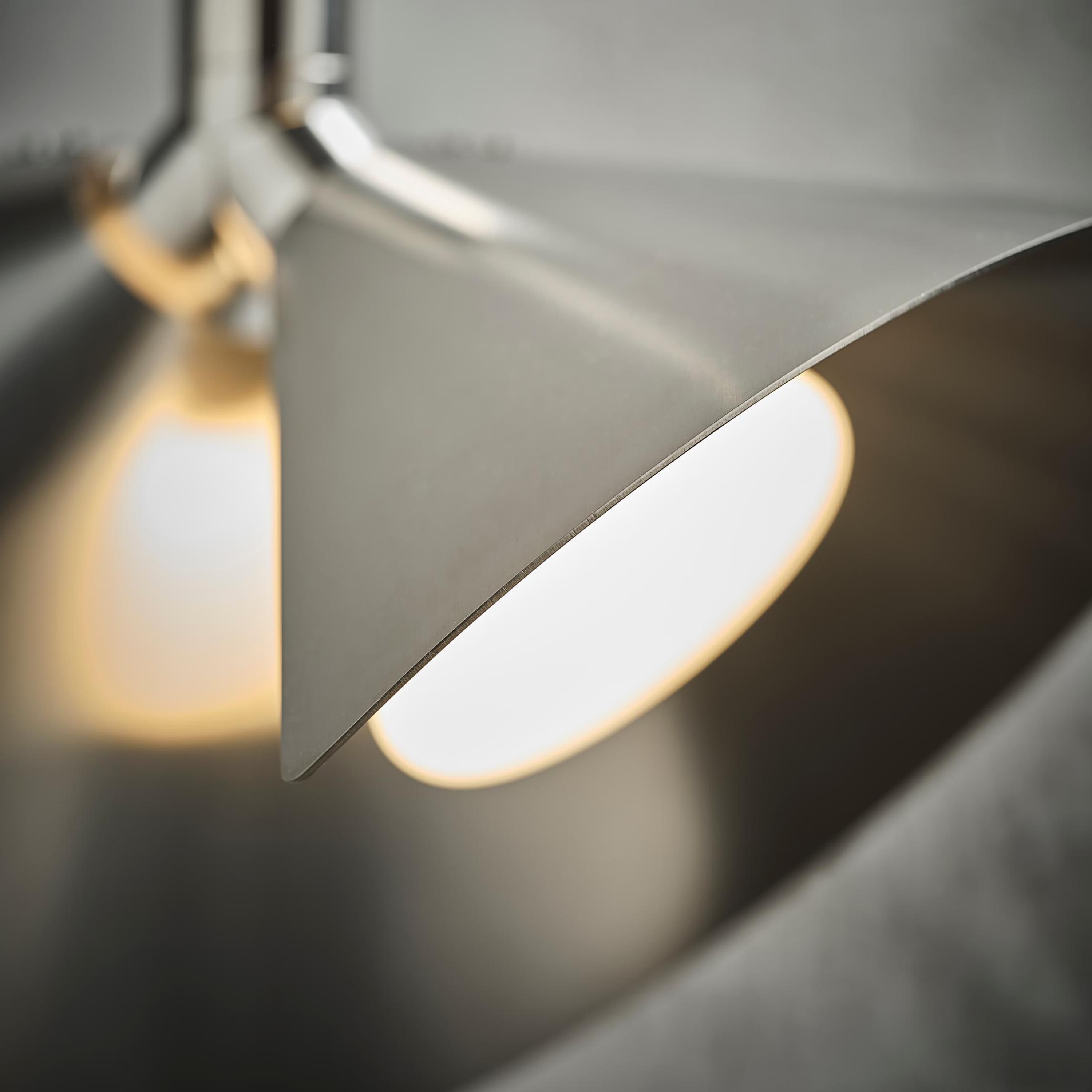 Peel Riippuvalaisin Brushed Stainless Steel