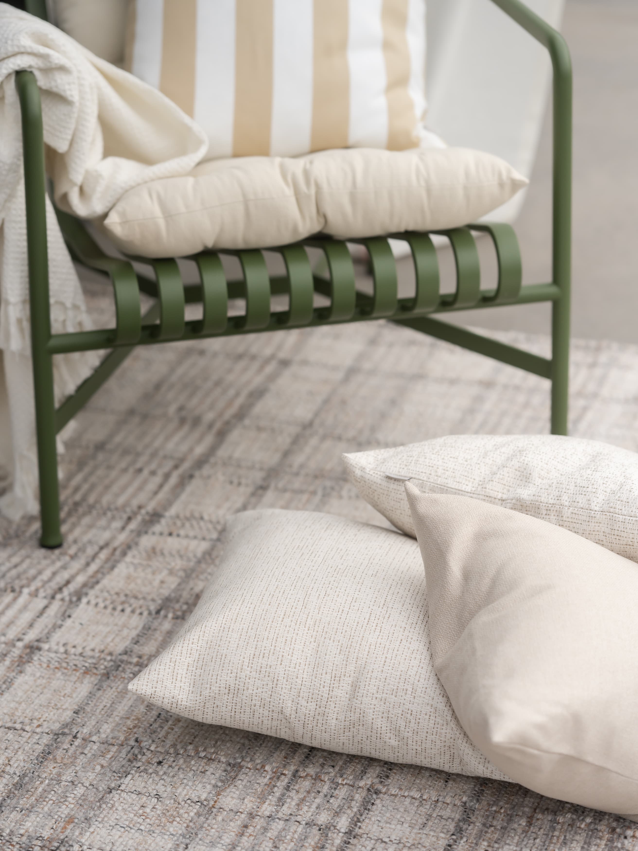 Moln Outdoor Tyynynpäällinen Beige 45x45