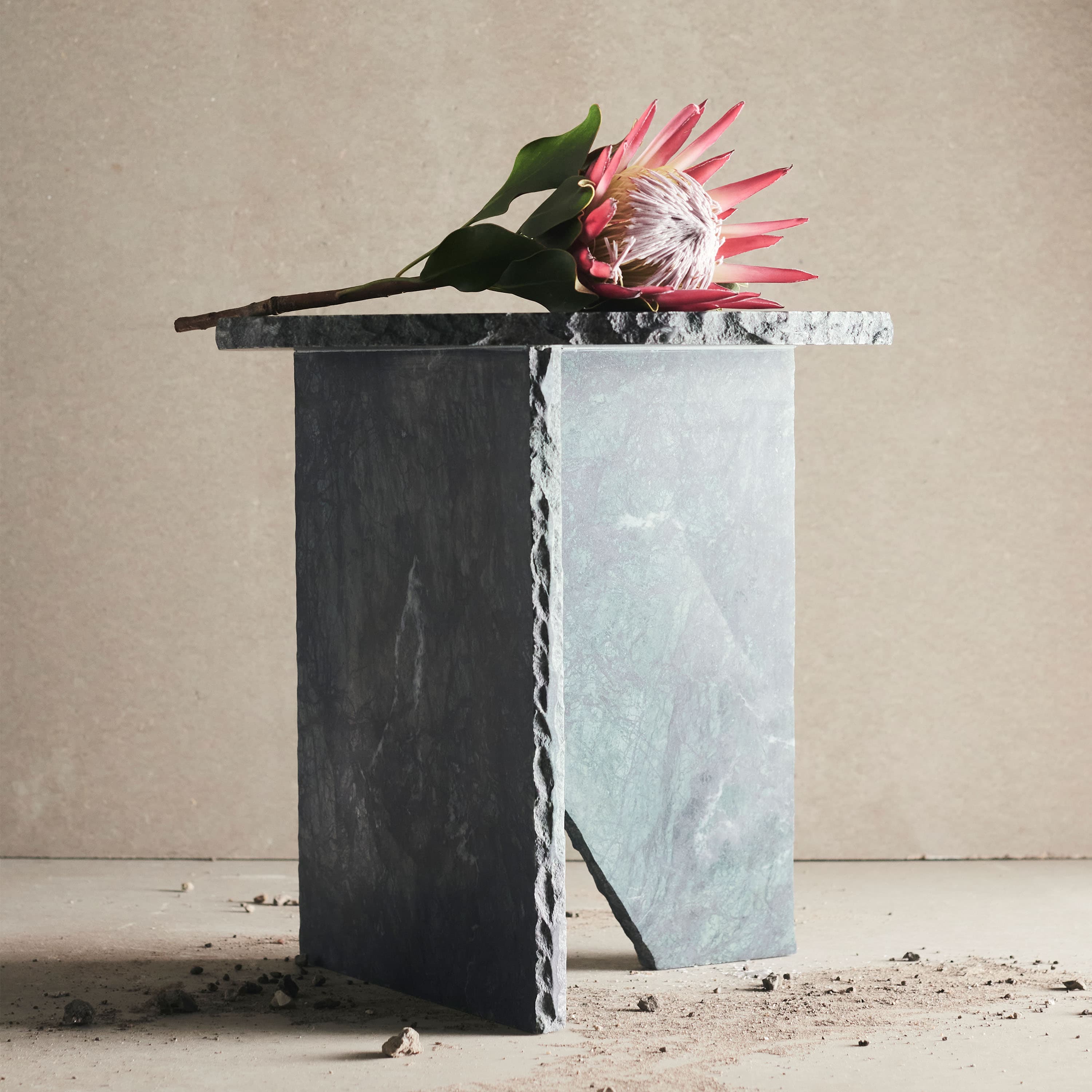 Verde Sivupöytä Green Marble Ø40