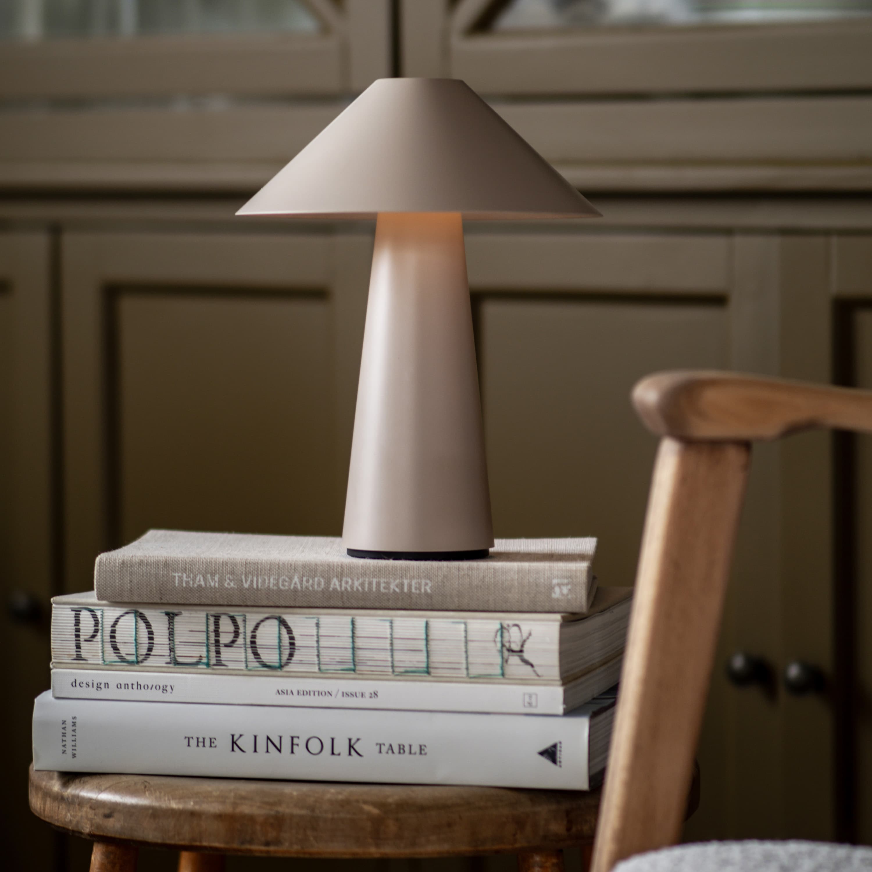 Cannes Portabel Pöytävalaisin Mud 26cm