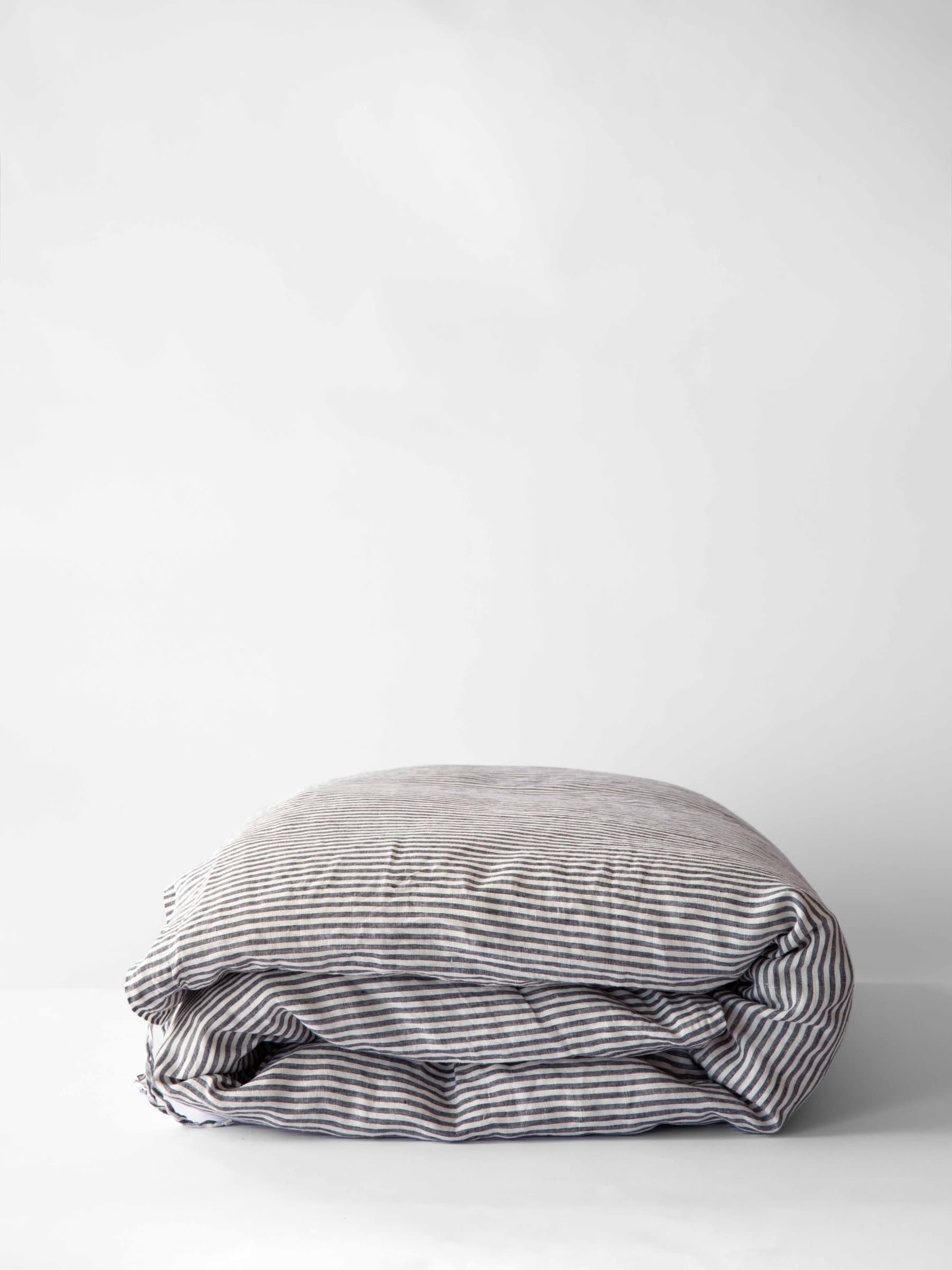 Pussilakana pellava grey/white enkel