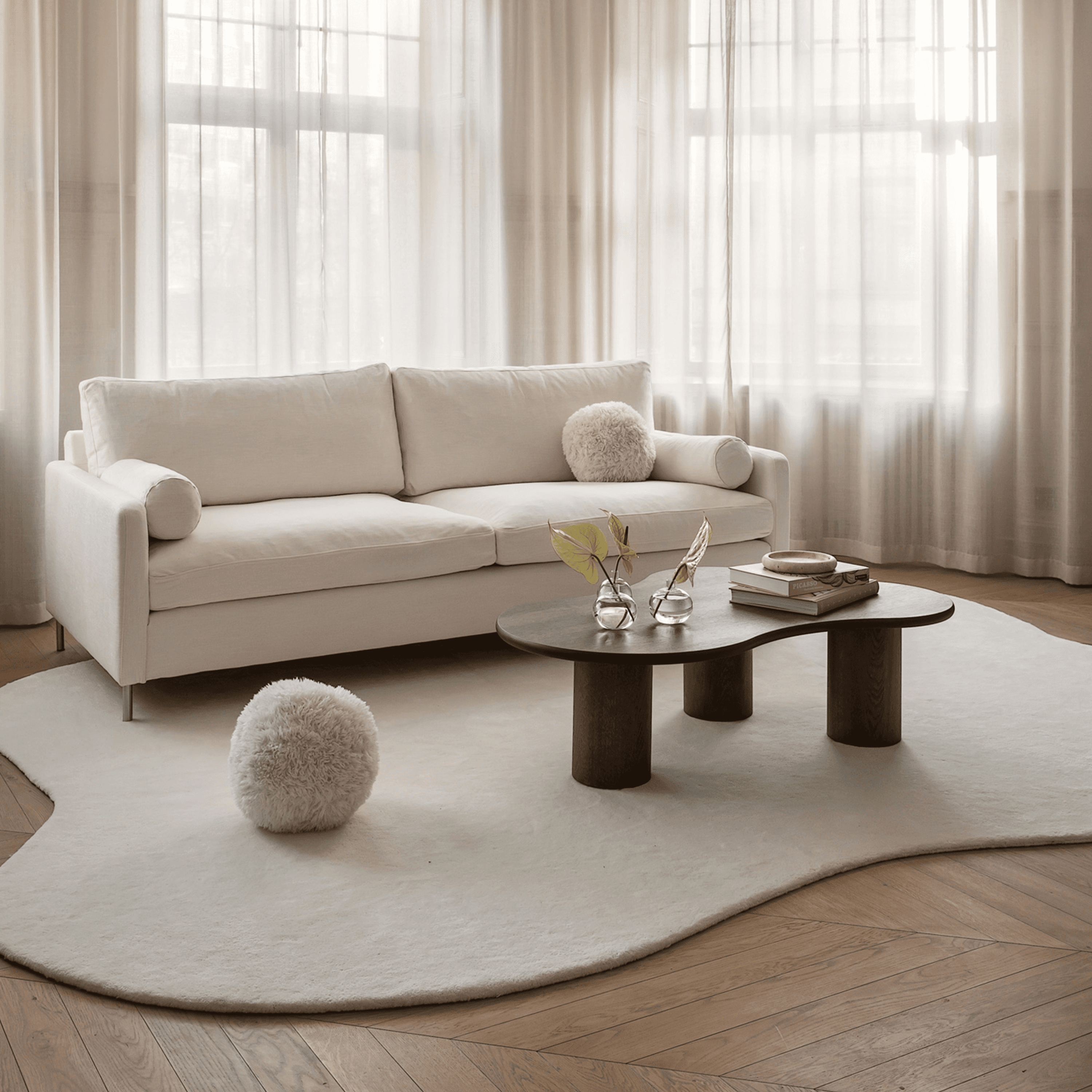 Stormi Villamatto White 250x350