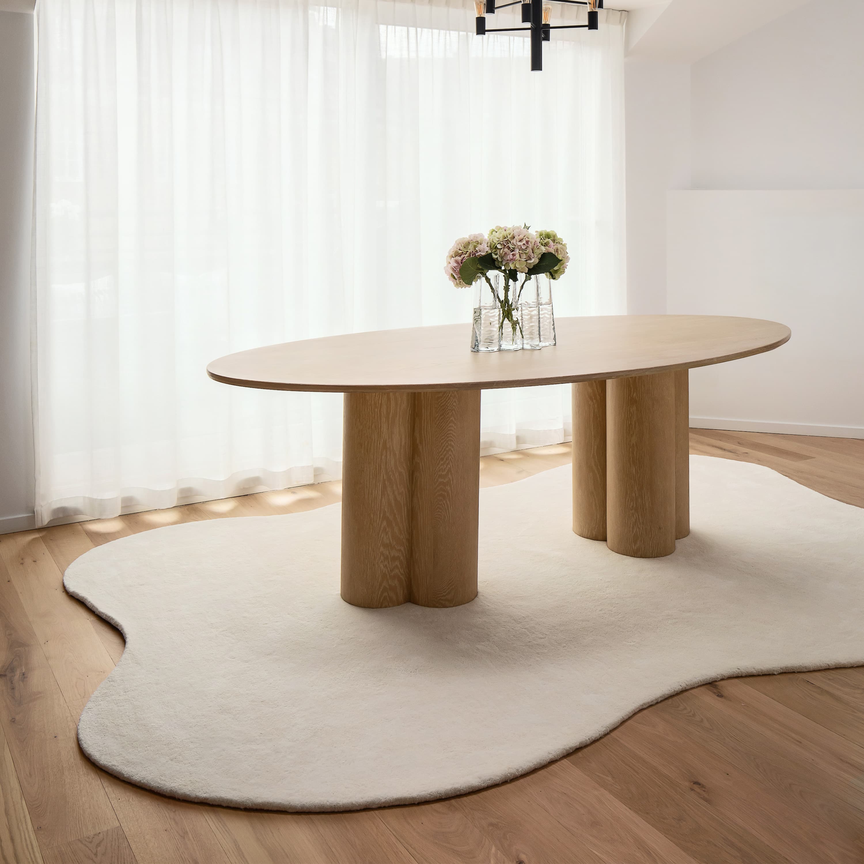 Stormi Villamatto White 250x350