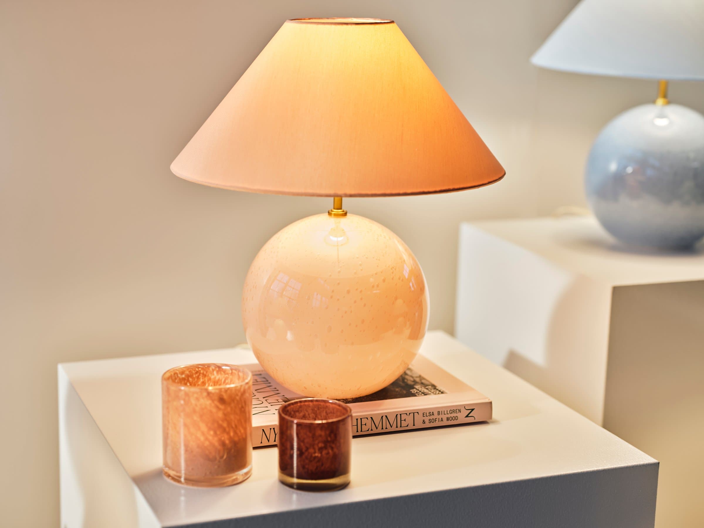 Iris Pöytävalaisin Blush 35