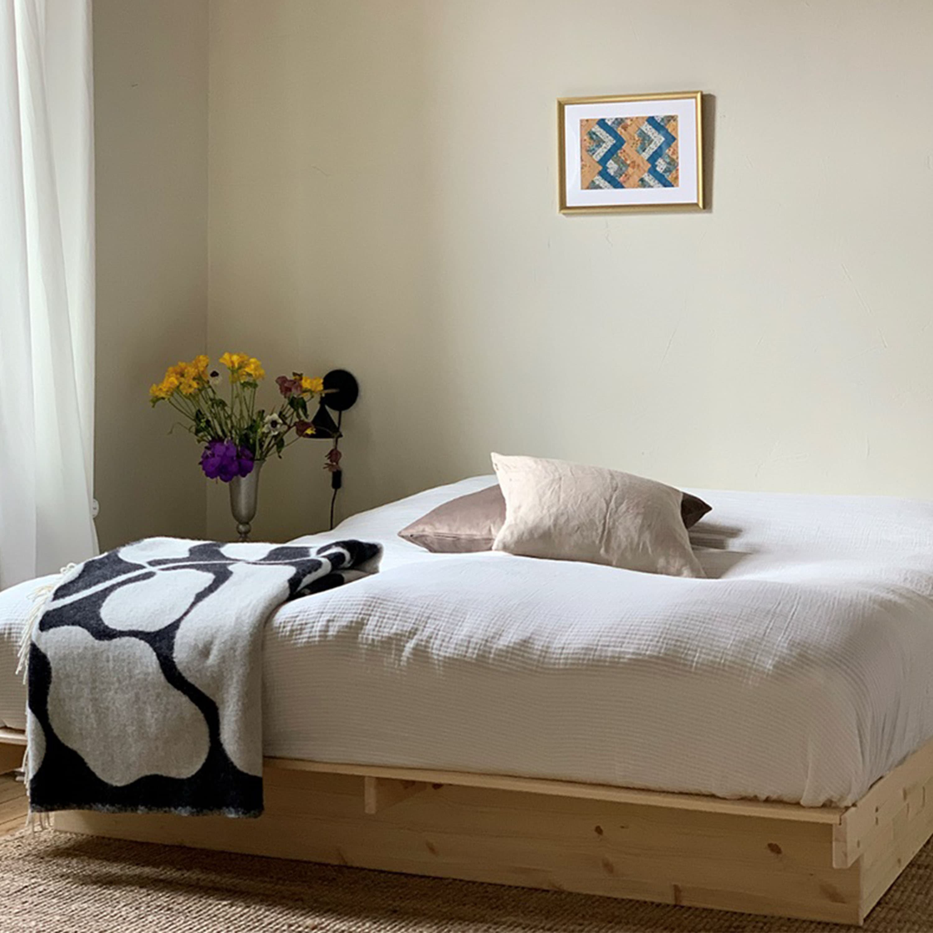 Kanso Sänkyrunko Sisältäen 4 Laatikkoa 160cm