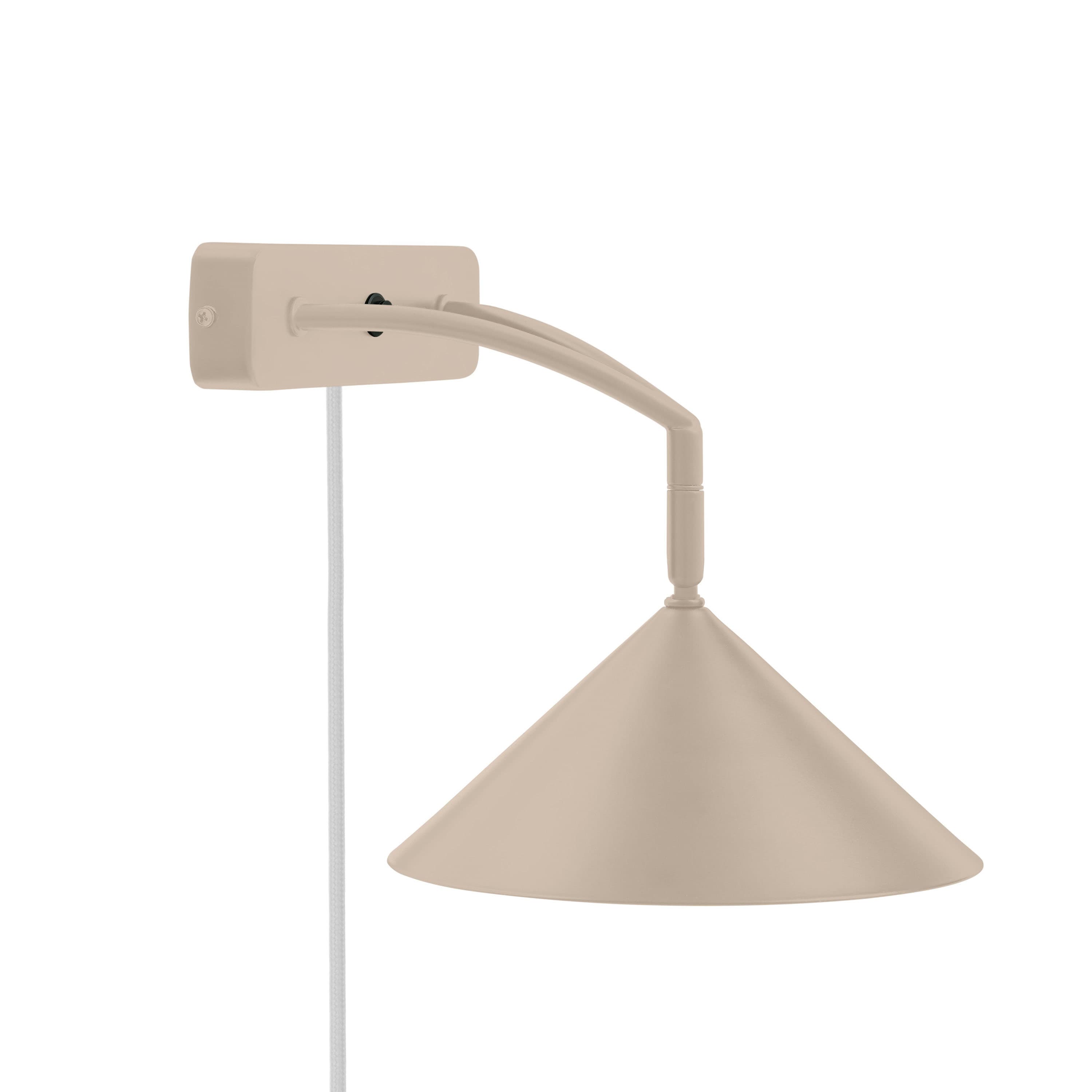 Curve 
Seinävalaisin Beige