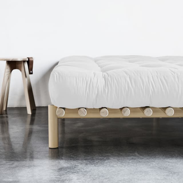 Pace Sängynrunko luonnonväri 140 cm
