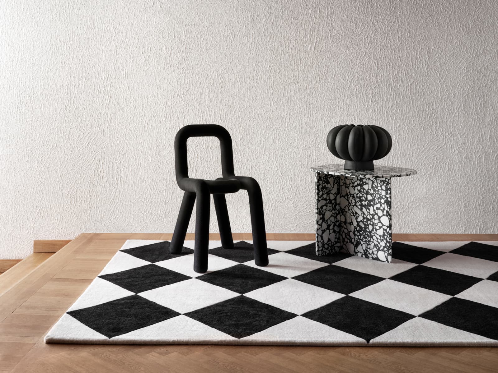 Tenman Villamatto Musta/Valkoinen 200x300