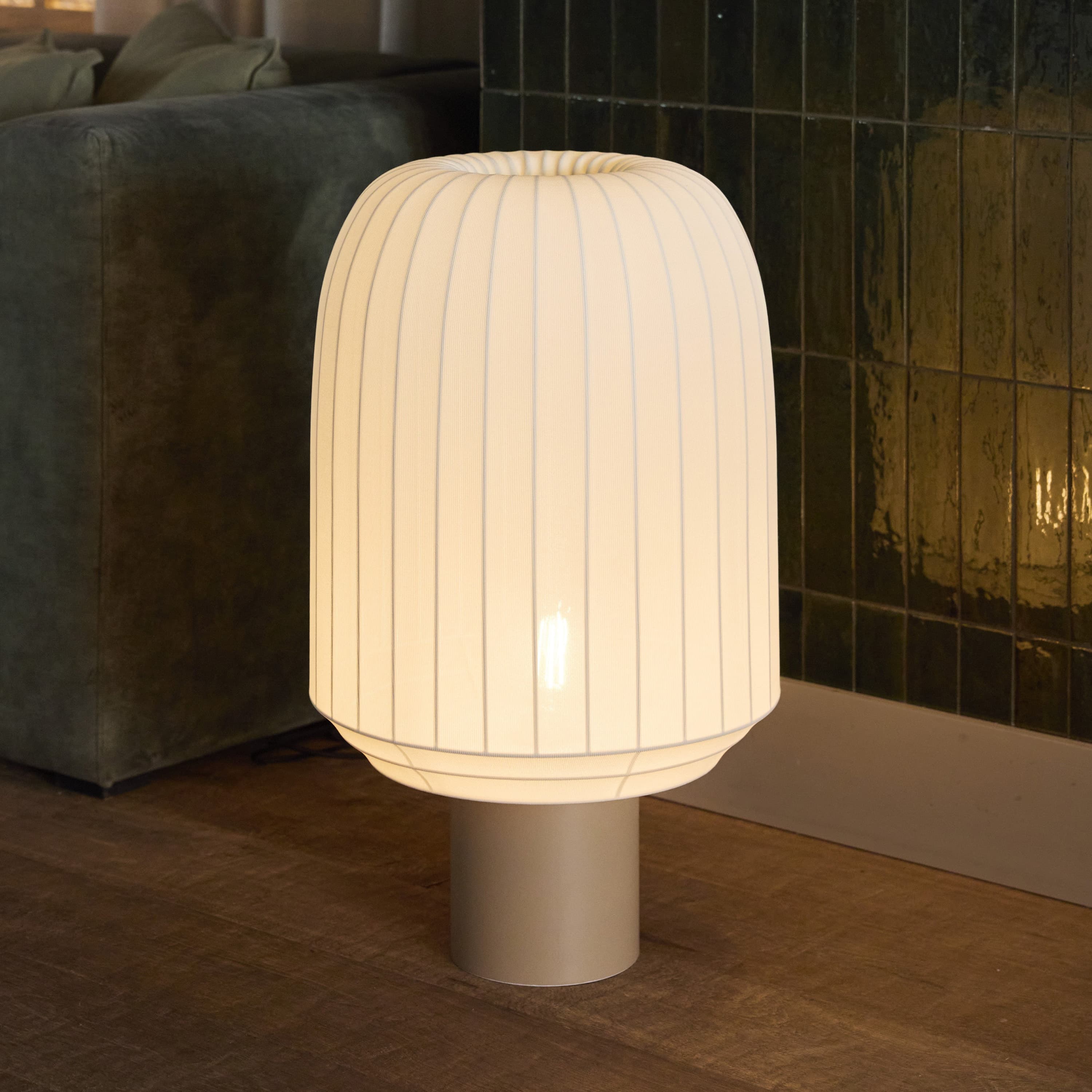 Tradition Lattiavalaisin Offwhite/Greige