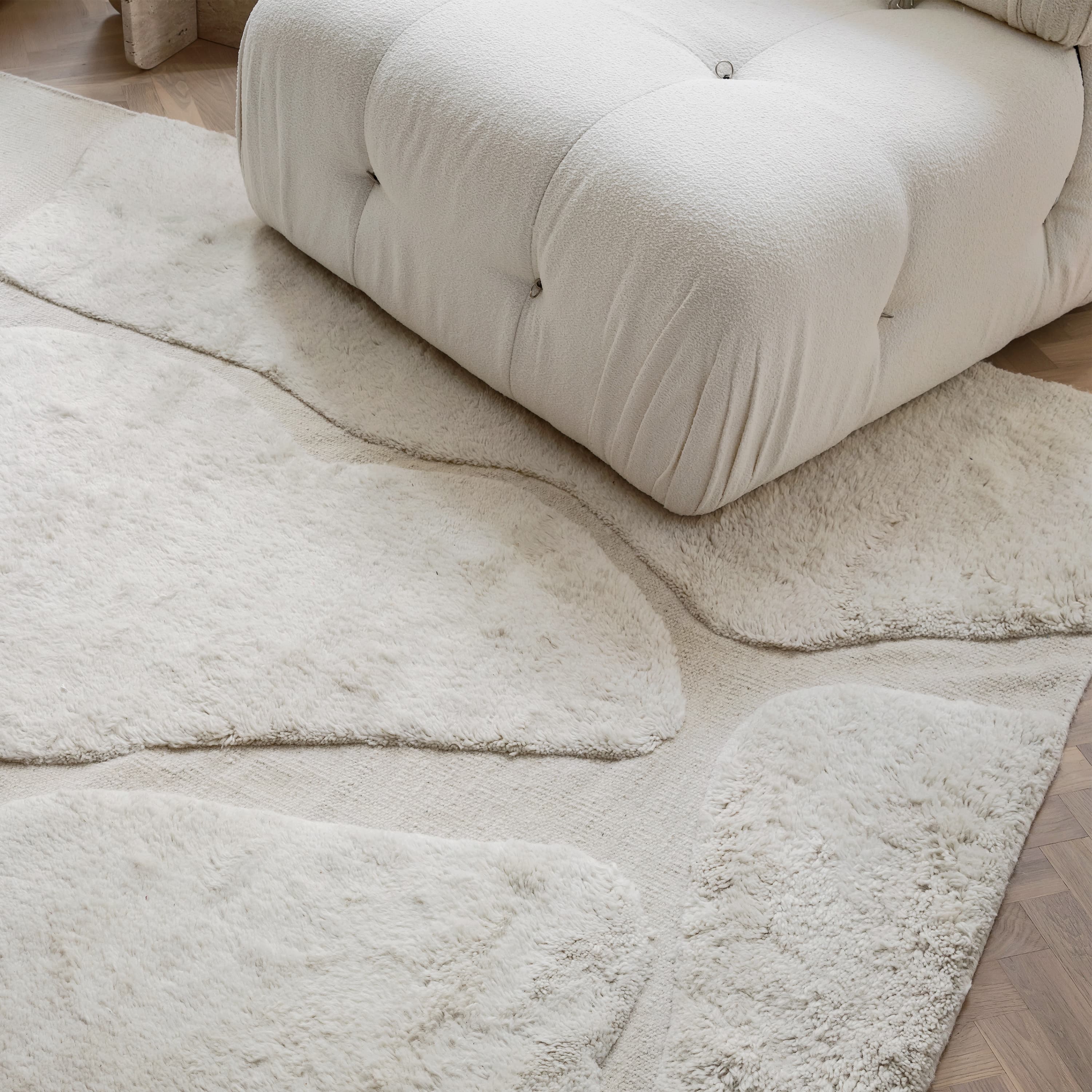 Vienna Villamatto Offwhite 200x300