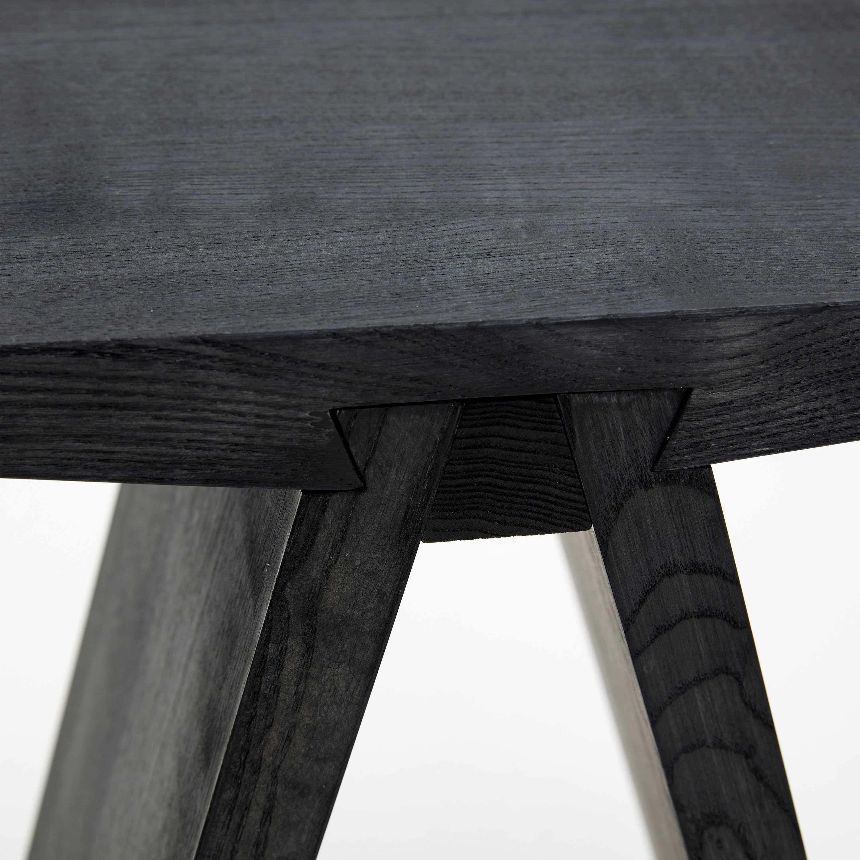 Angle Jakkara Black Stain/Oil Ash 45x29