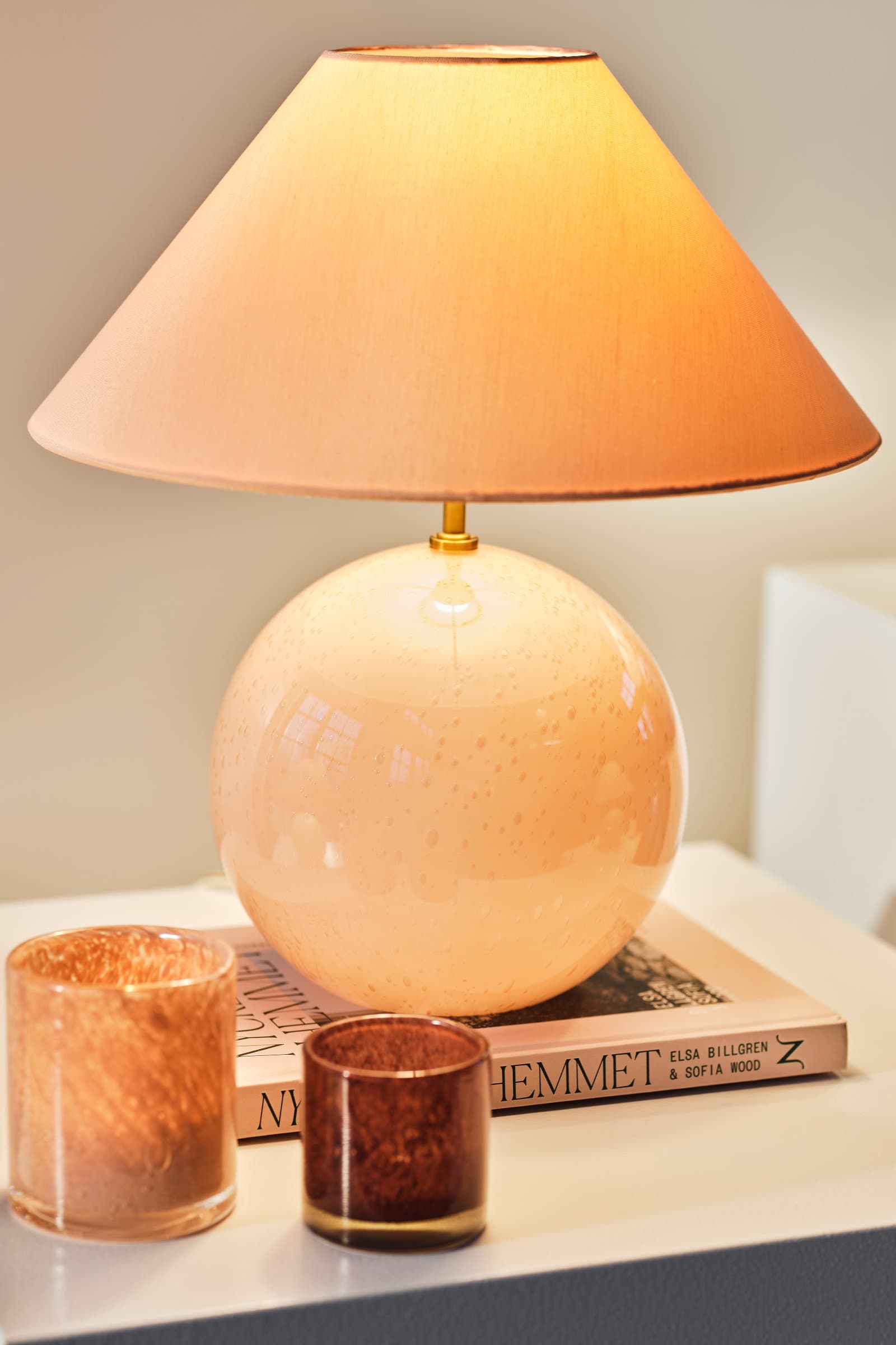 Iris Pöytävalaisin Blush 35