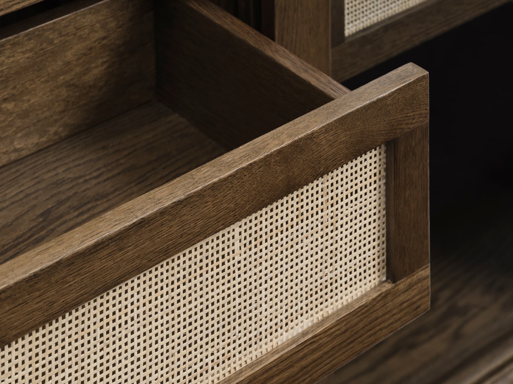 Sofia Vitriinikaappi Smoked Oak 160cm