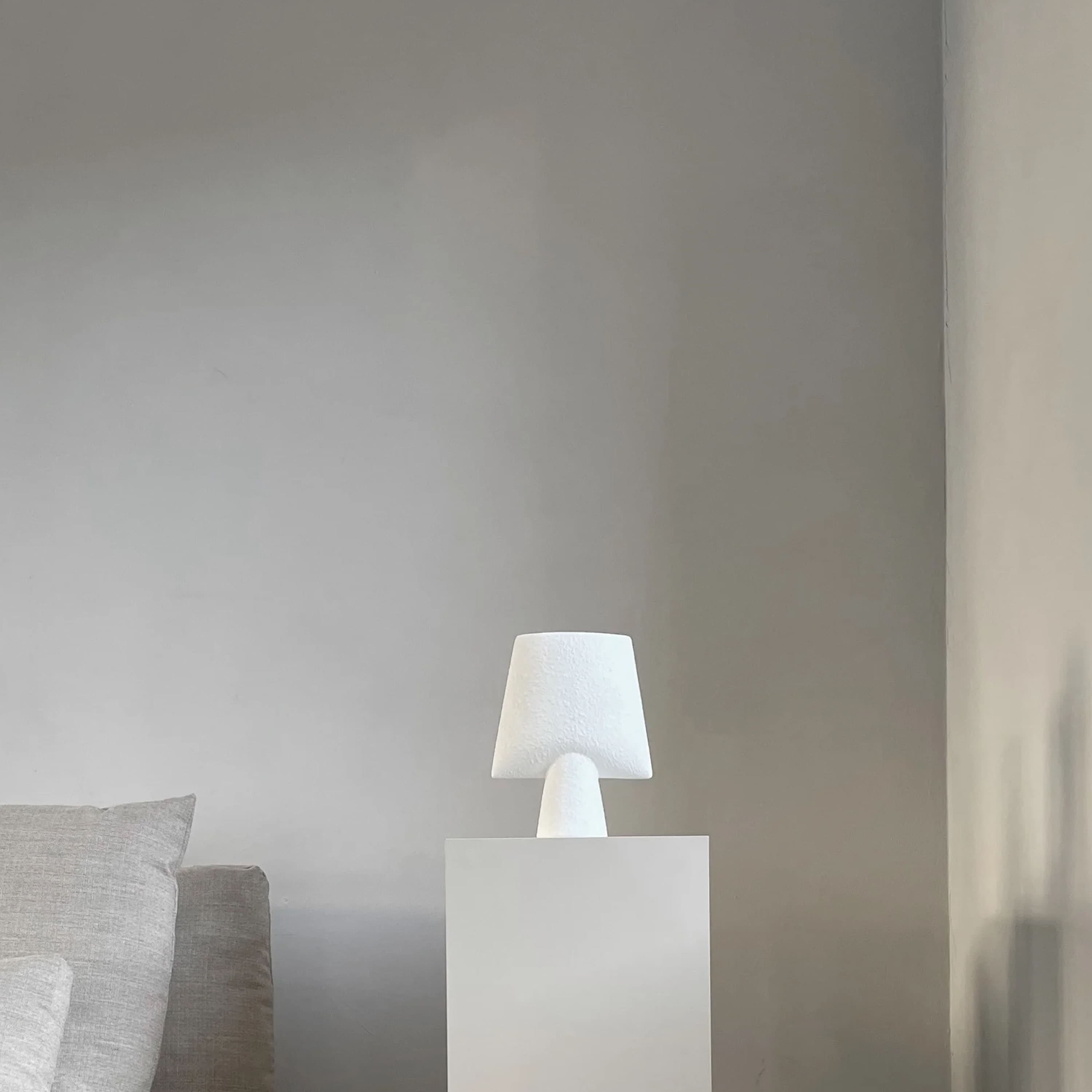 Sphere Maljakko Square Bubble White Mini