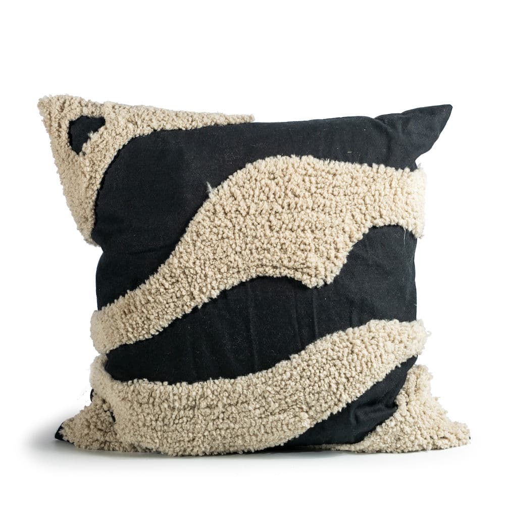 Fluffy Koristetyyny Musta/Beige