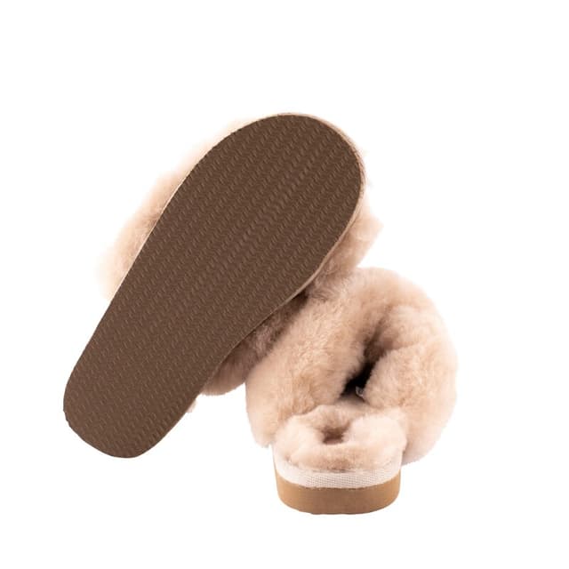 Lovisa Tohvelit Honey 41