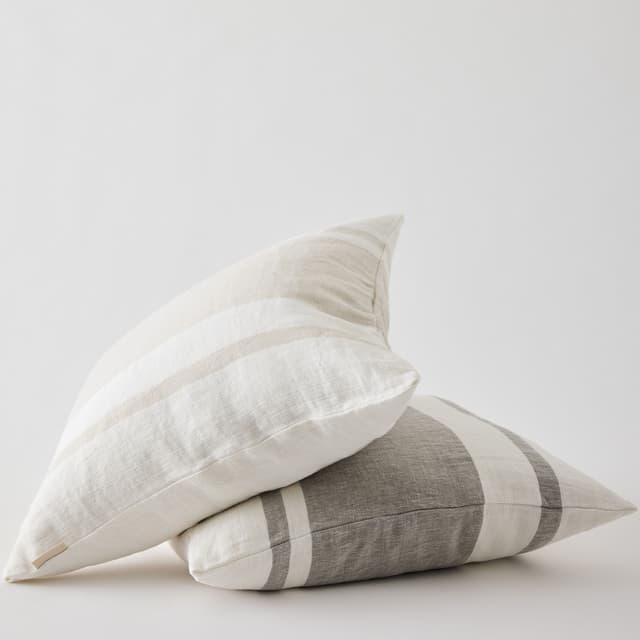 Jules Tyynynpäällinen Green Stripe 50x50
