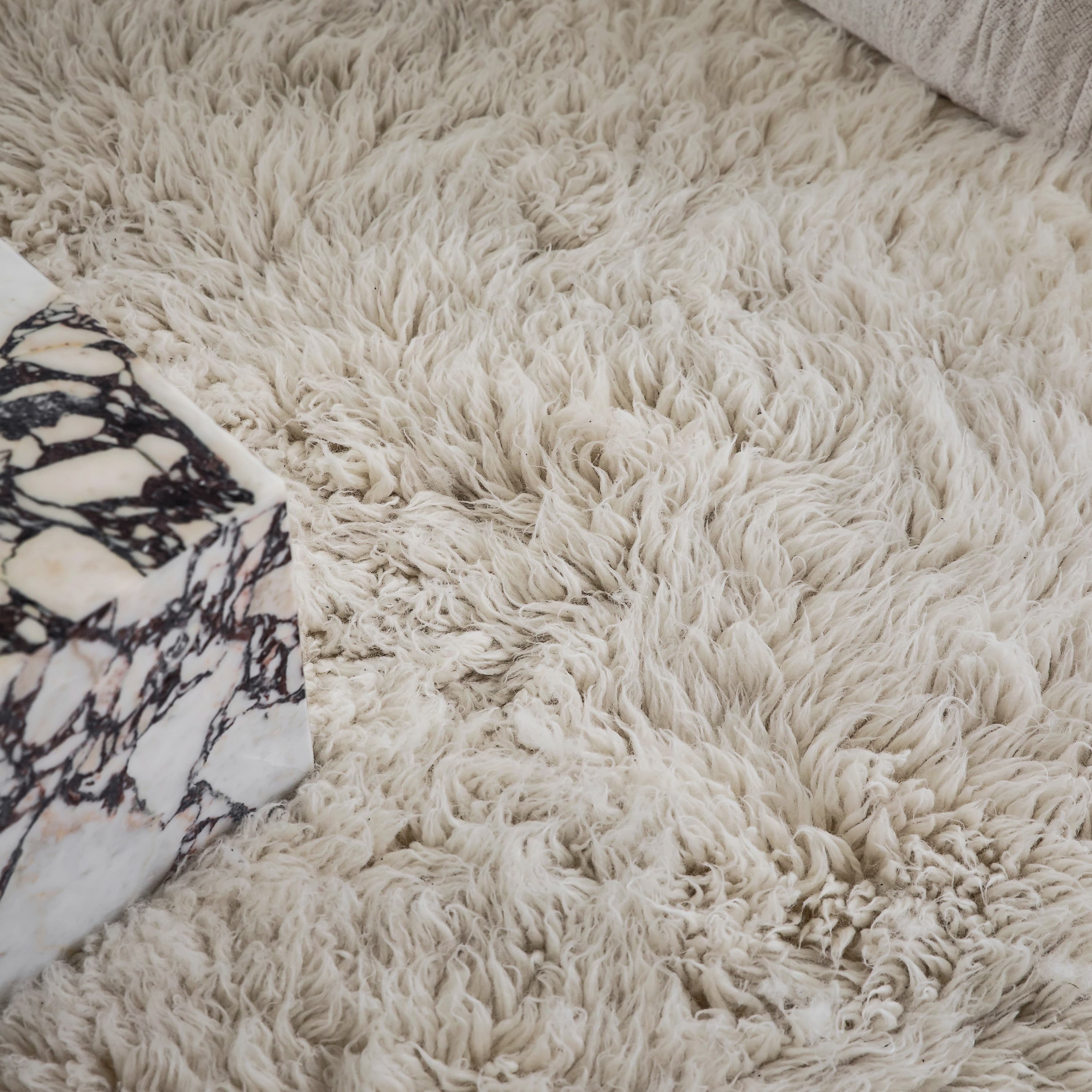 Fluffy Flokati Matto White 240x350