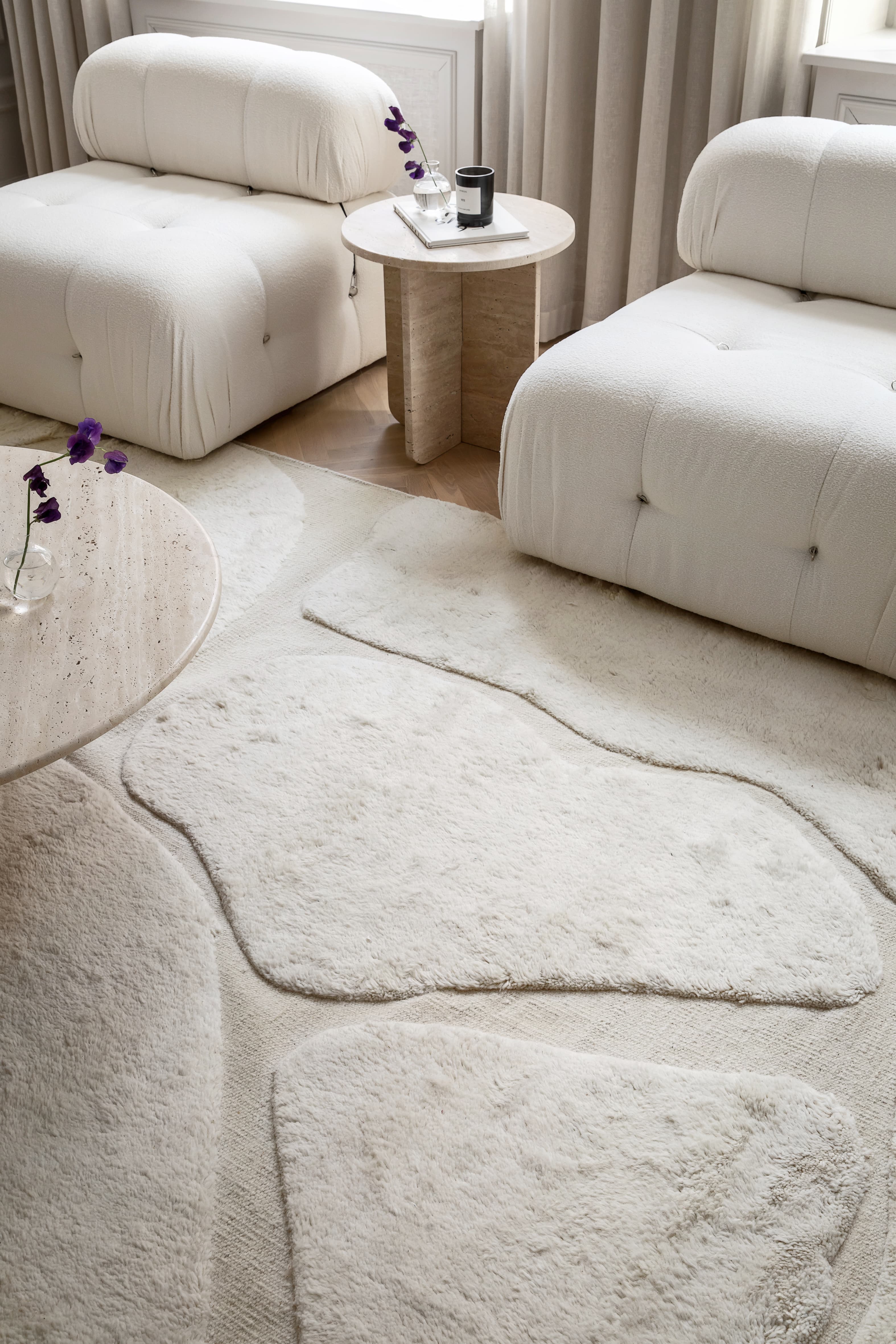 Vienna Villamatto Offwhite 250x350