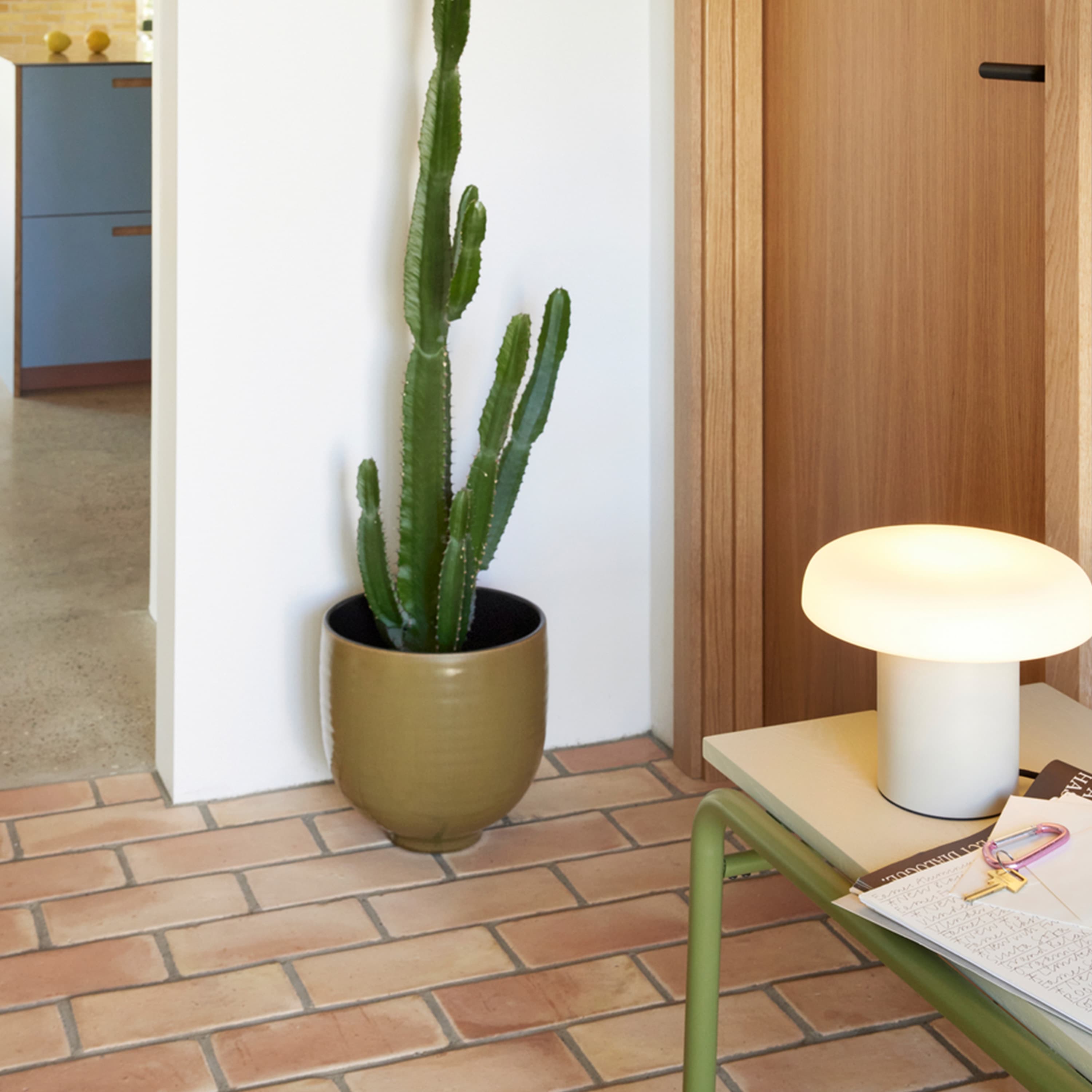 Ateliers Pöytävalaisin Sand/White Ø25cm