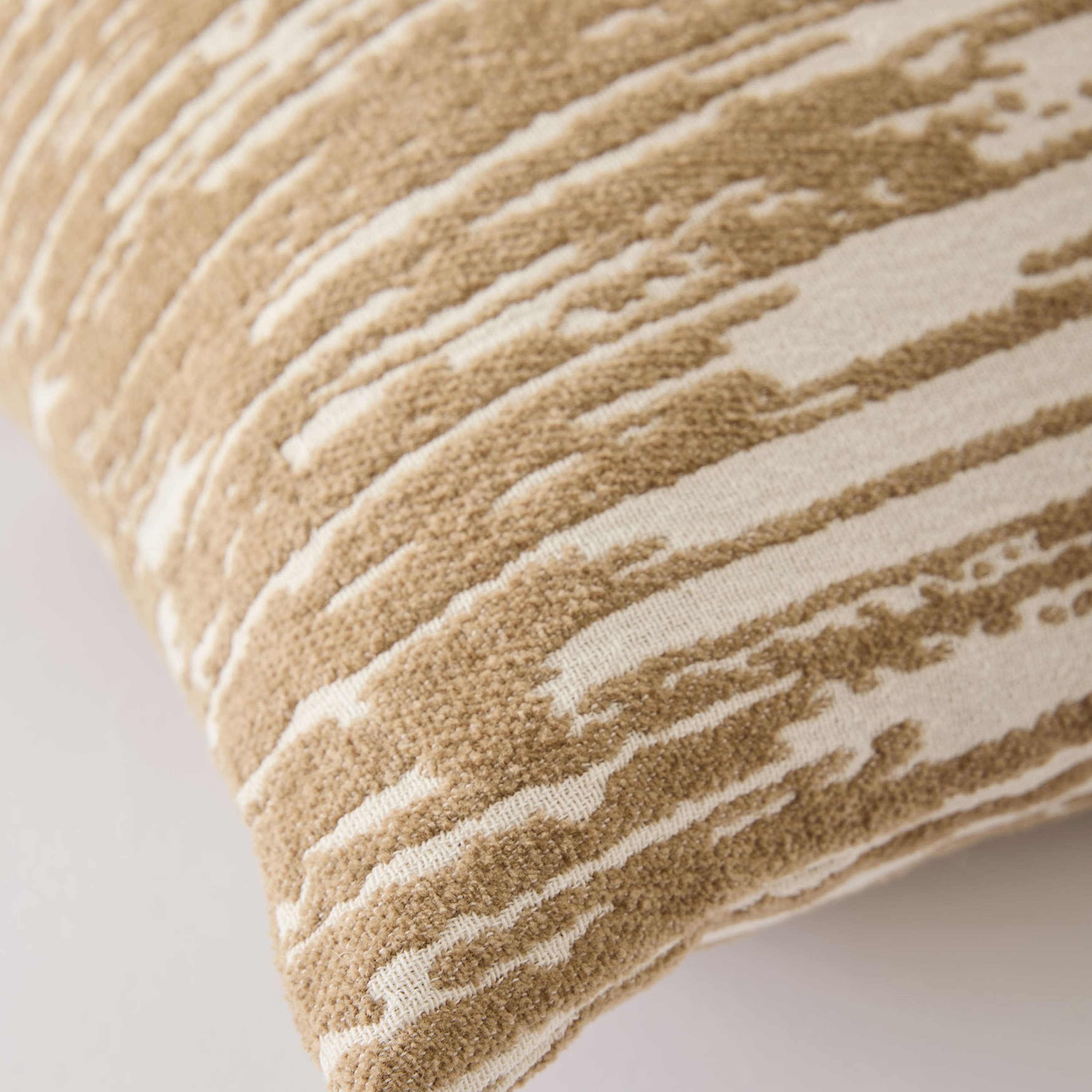 Celine Tyynynpäällinen Beige/Offwhite 50x50