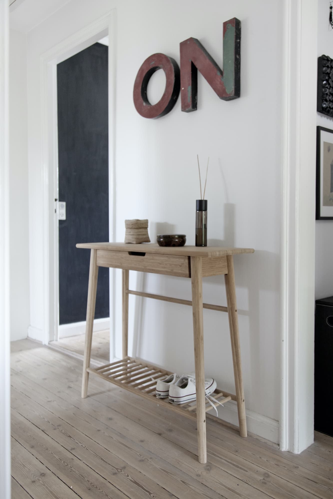 Noble Apupöytä Bambu 90cm