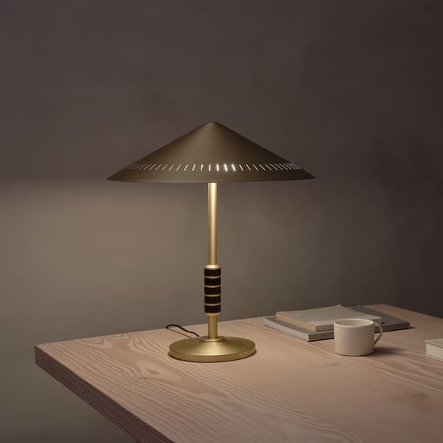 Governor Pöytävalaisin 45cm