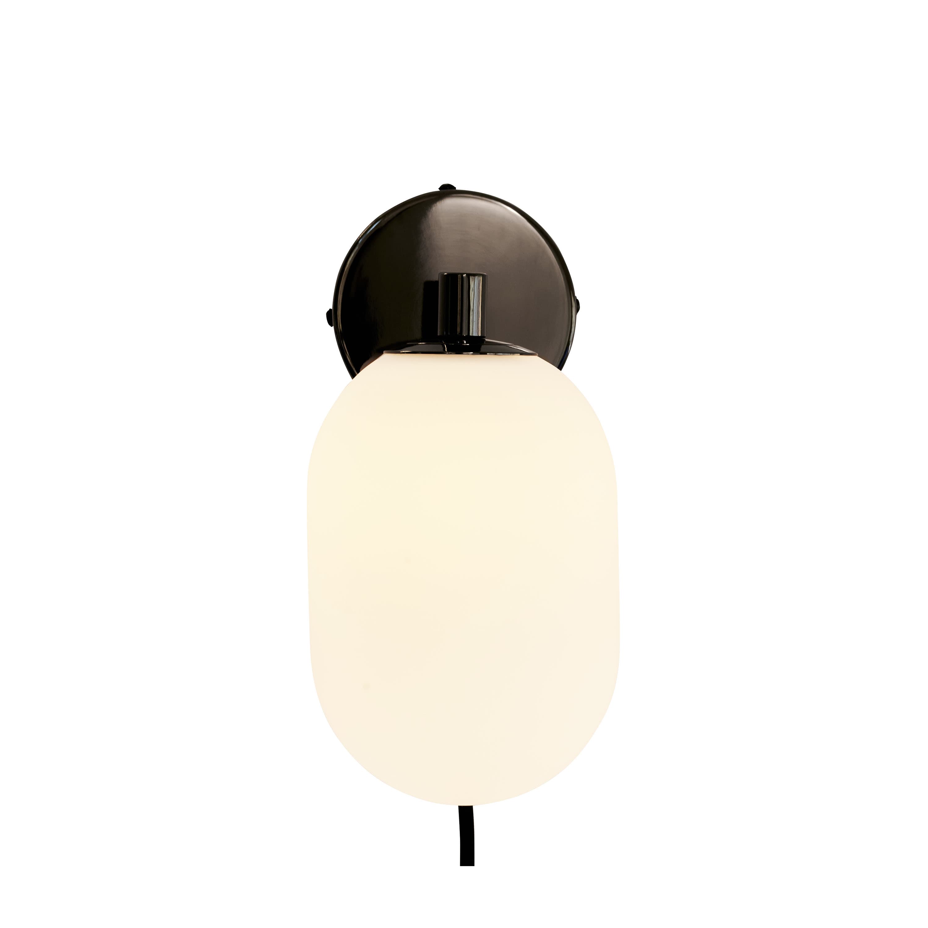 Noor Seinävalaisin Opaali/Musta 24 cm