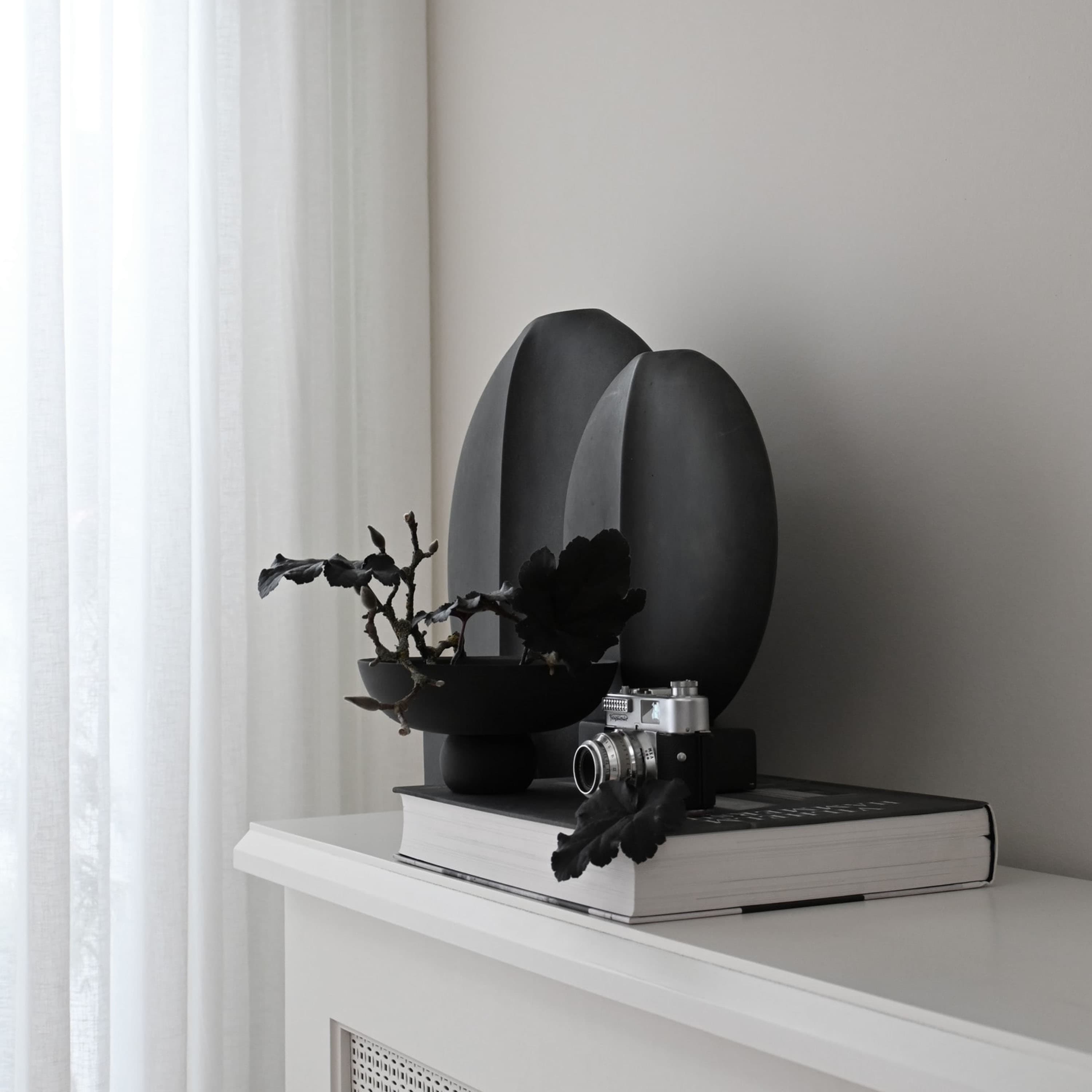 Guggenheim Maljakko Black Mini