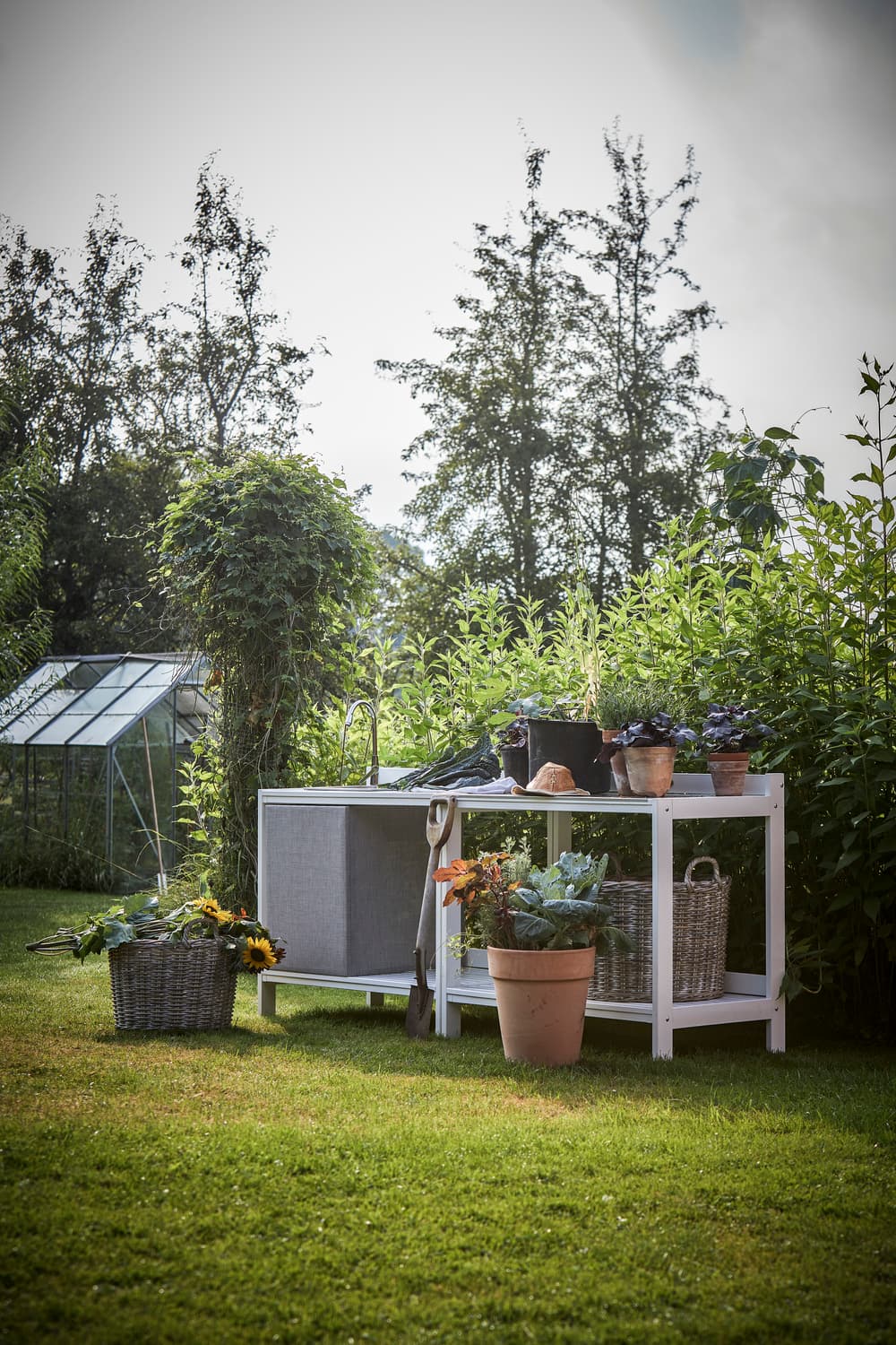 Läckö Ulkokeittiö sis. pesuallas Valkoinen