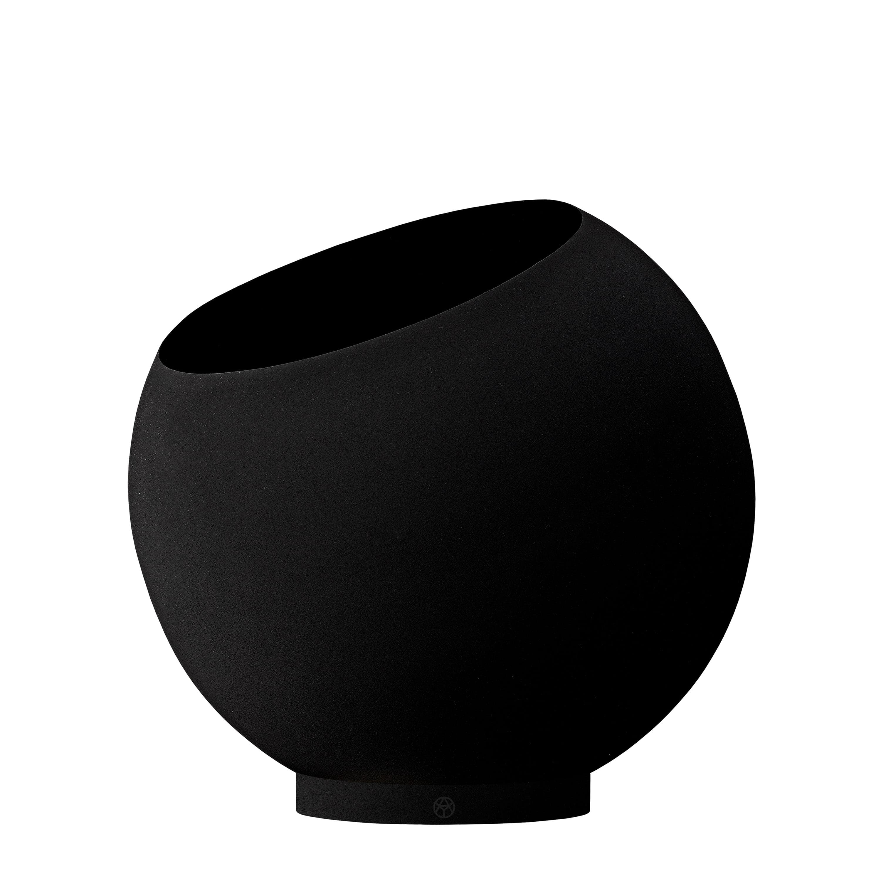 Globe Ruukku Black Ø37