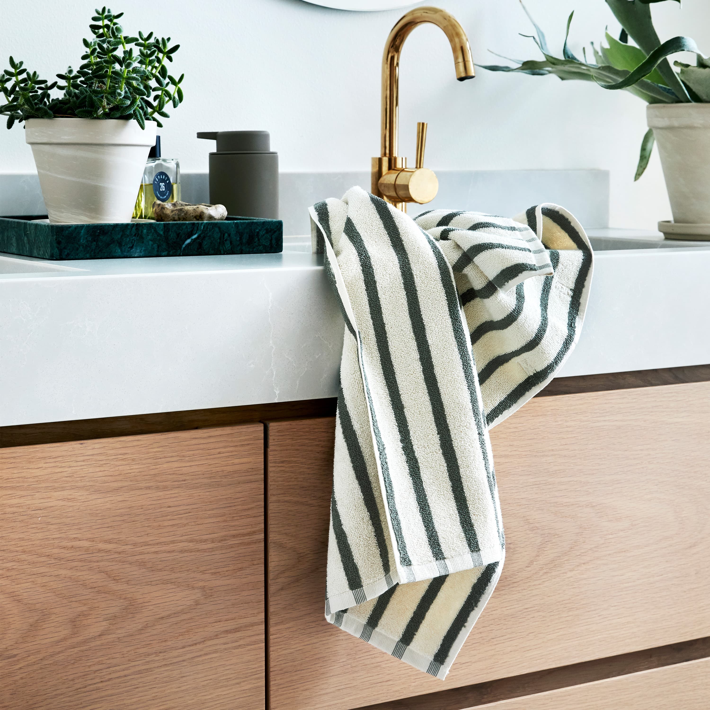 Everyday Stripe Pyyhe Pohjoismainen Vihreä 50x90