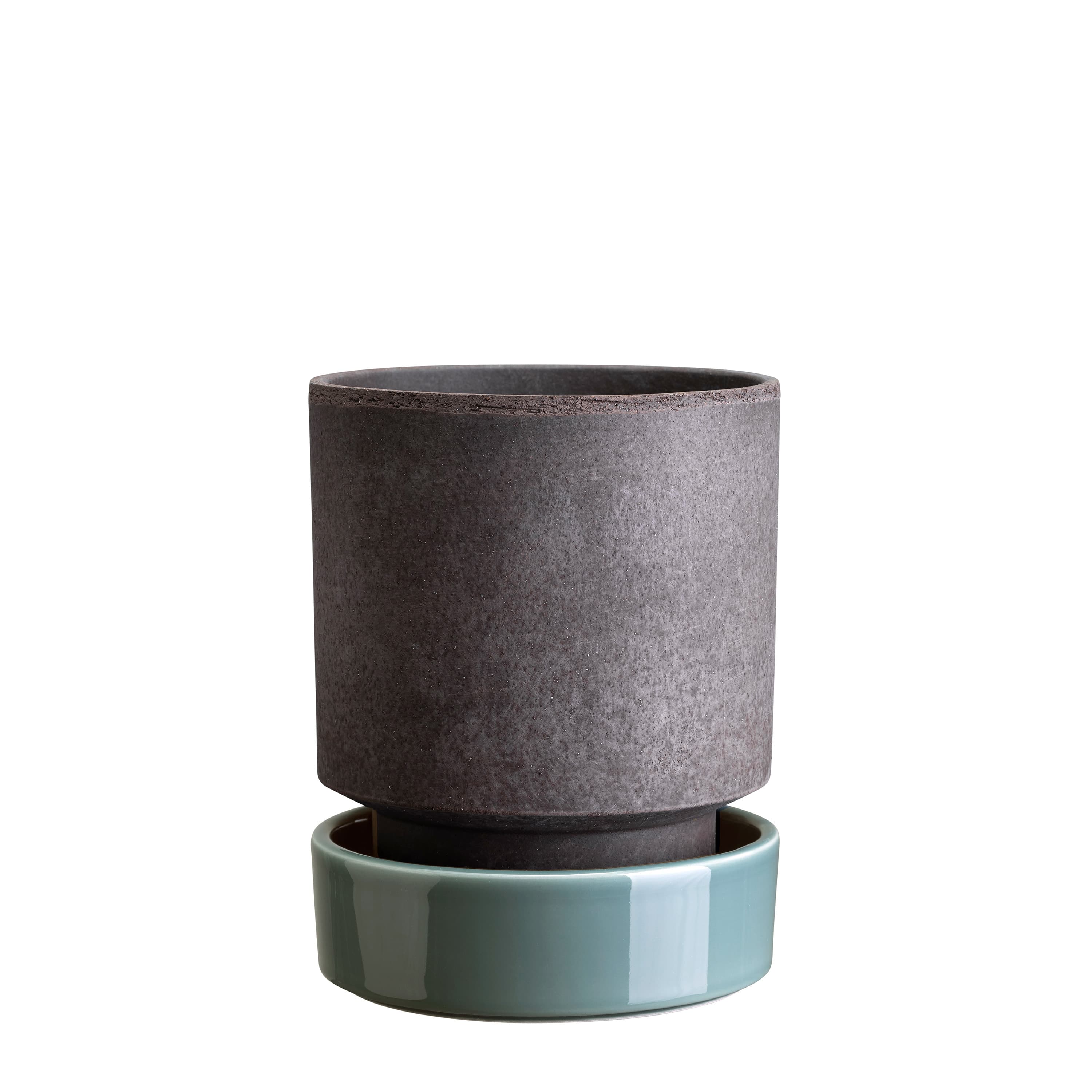 Hoff‑ruukku aluslautasella Raw Grey/Glazed Misty Blue Ø16