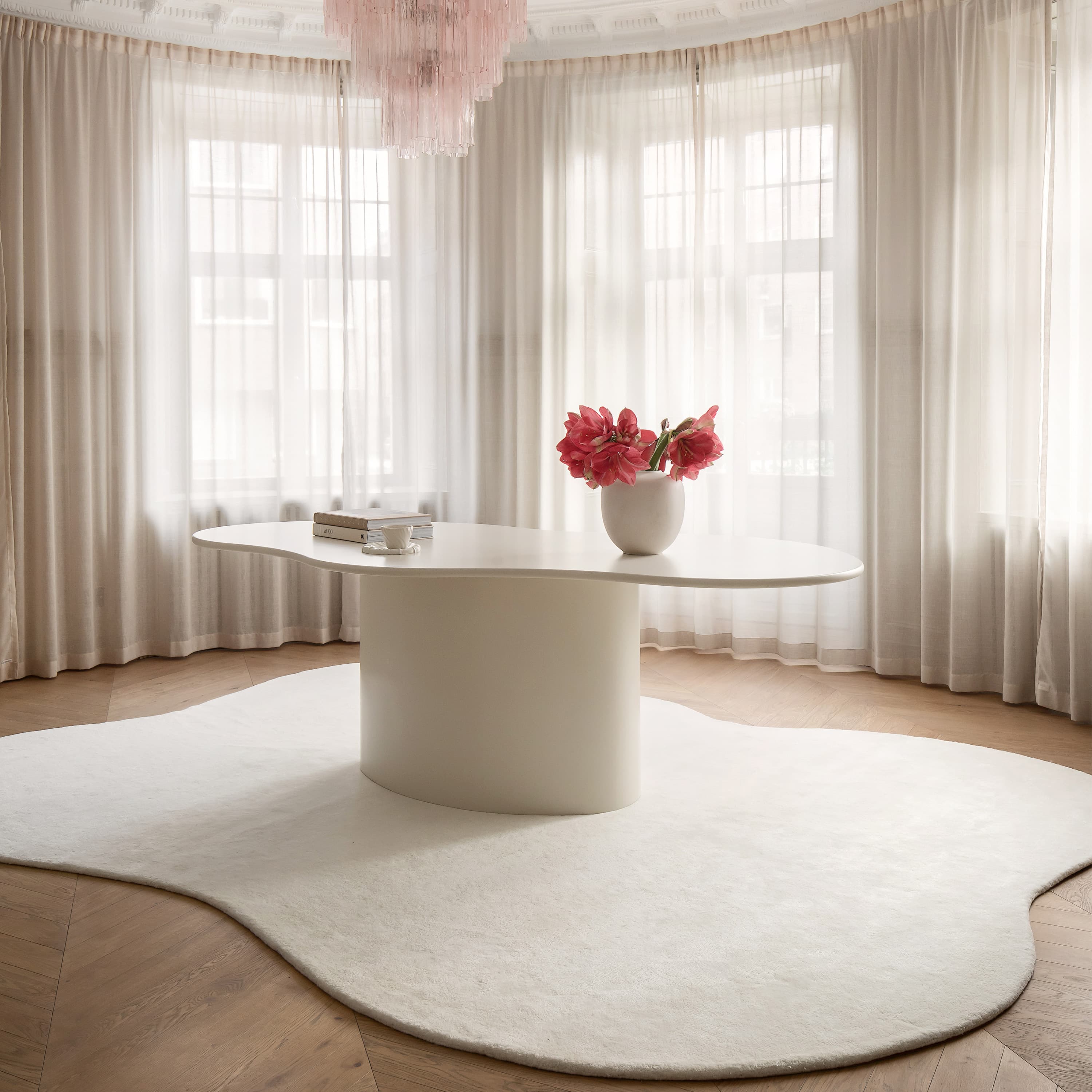 Stormi Villamatto White 250x350