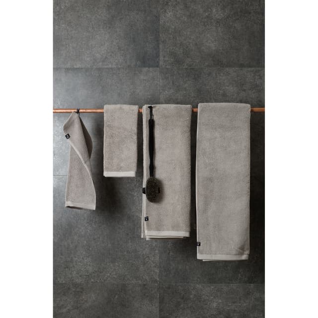 Maxime Pyyhe Lead 70x140