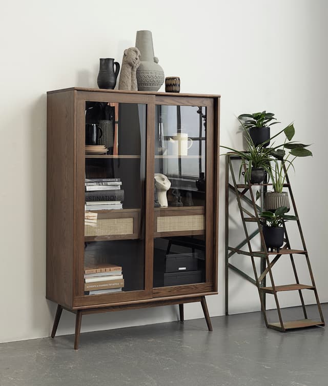 Sofia Vitriinikaappi Smoked Oak 160cm